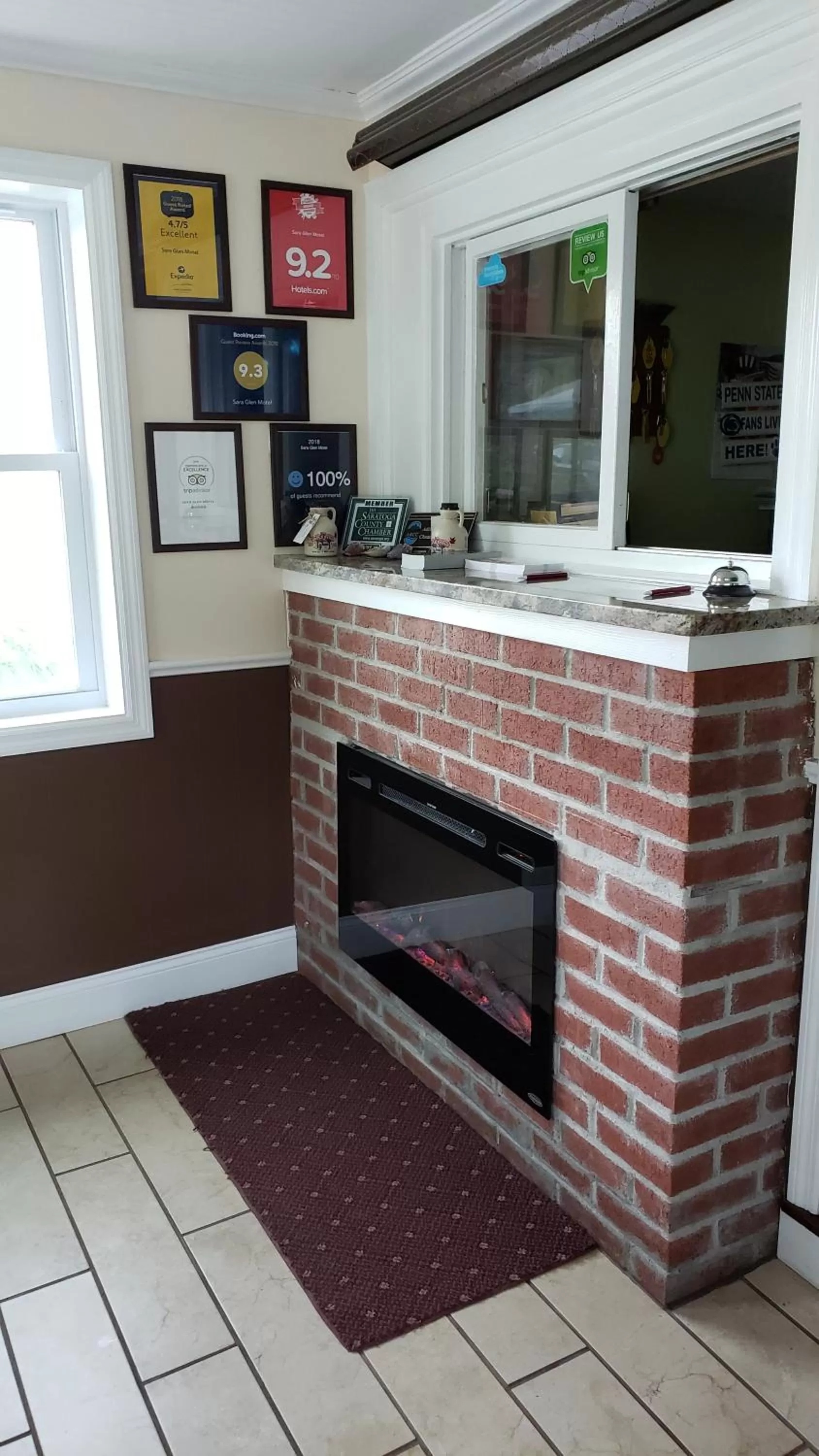 Lobby or reception in Sara Glen Motel - Saratoga Springs-Glens Falls