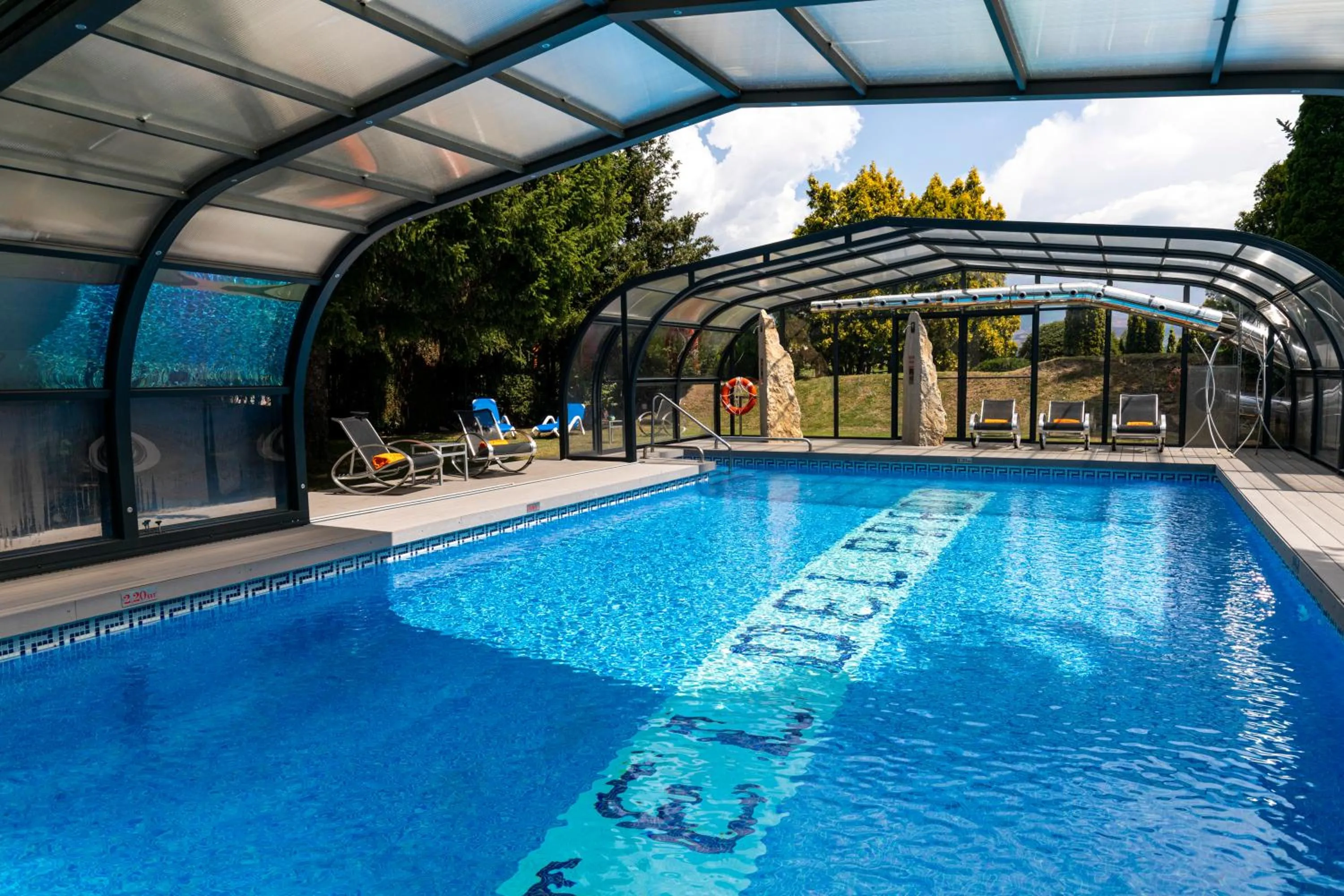 Swimming pool in Hotel del Prado