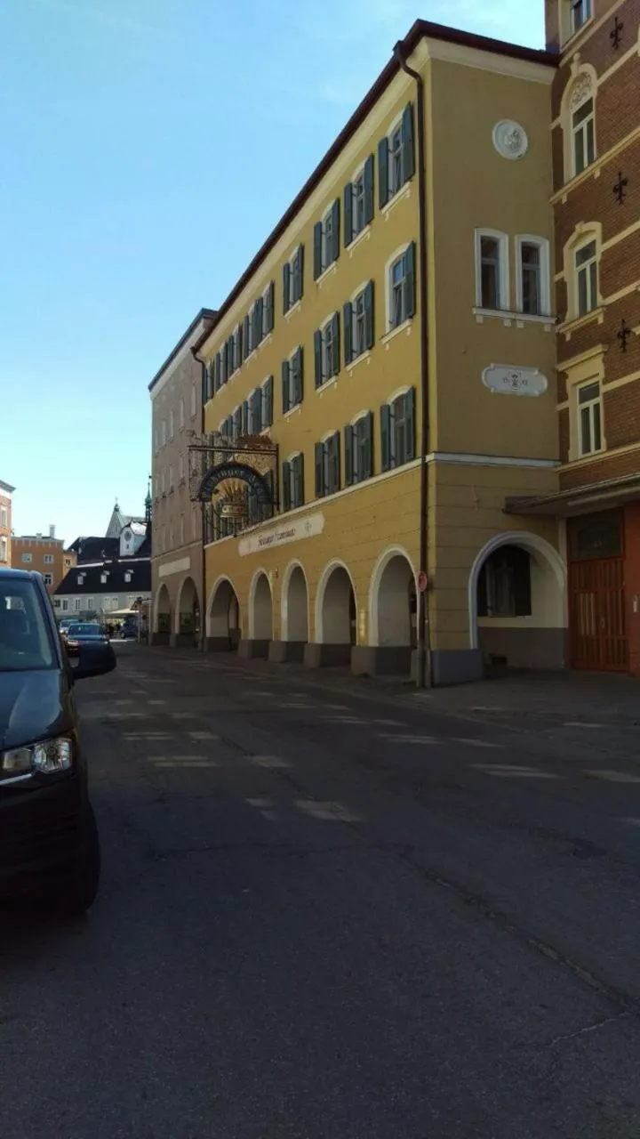 Property building in Hotel-Gasthof Flötzinger Bräu