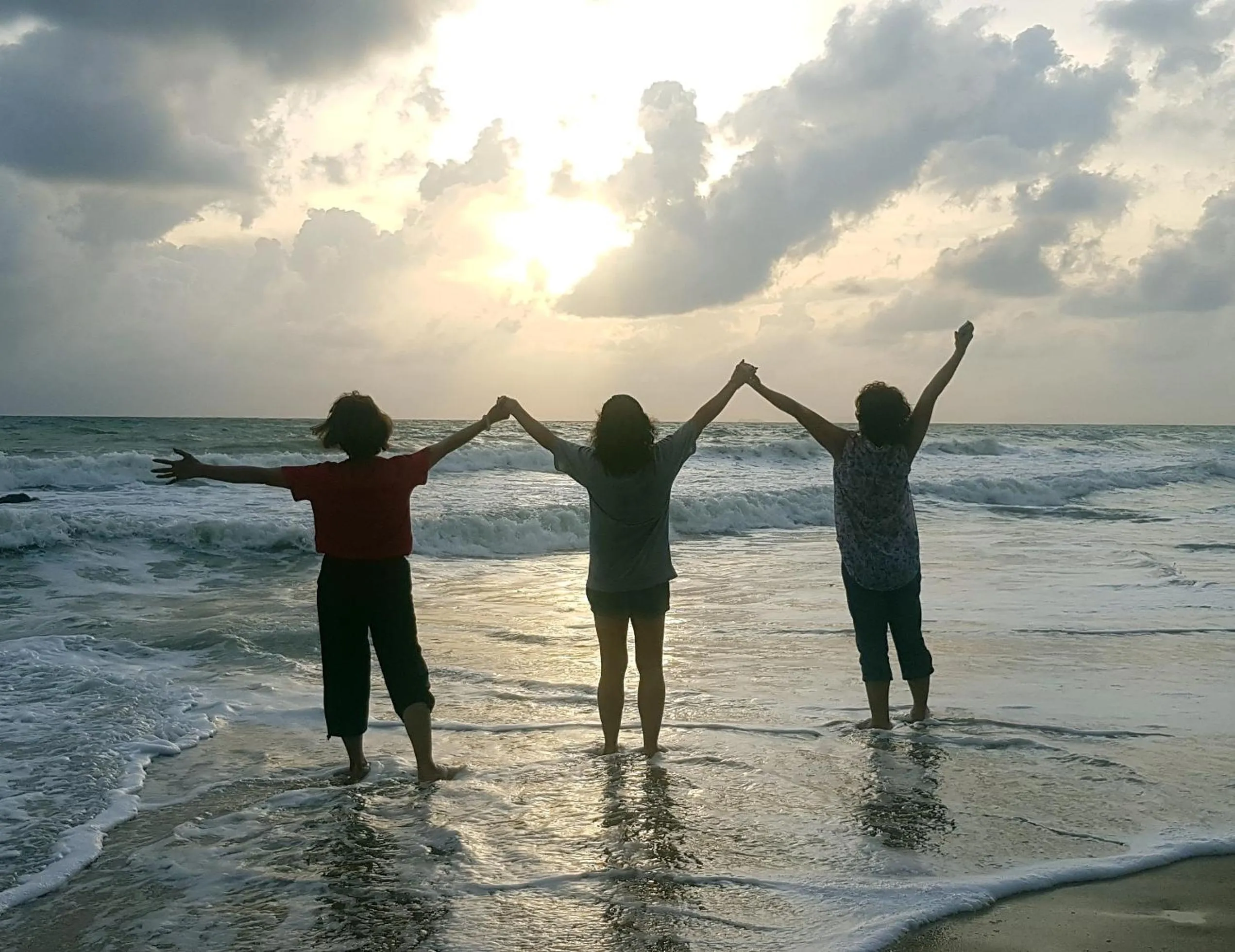 Activities in Cliff Lanta Suite-Koh Lanta Krabi