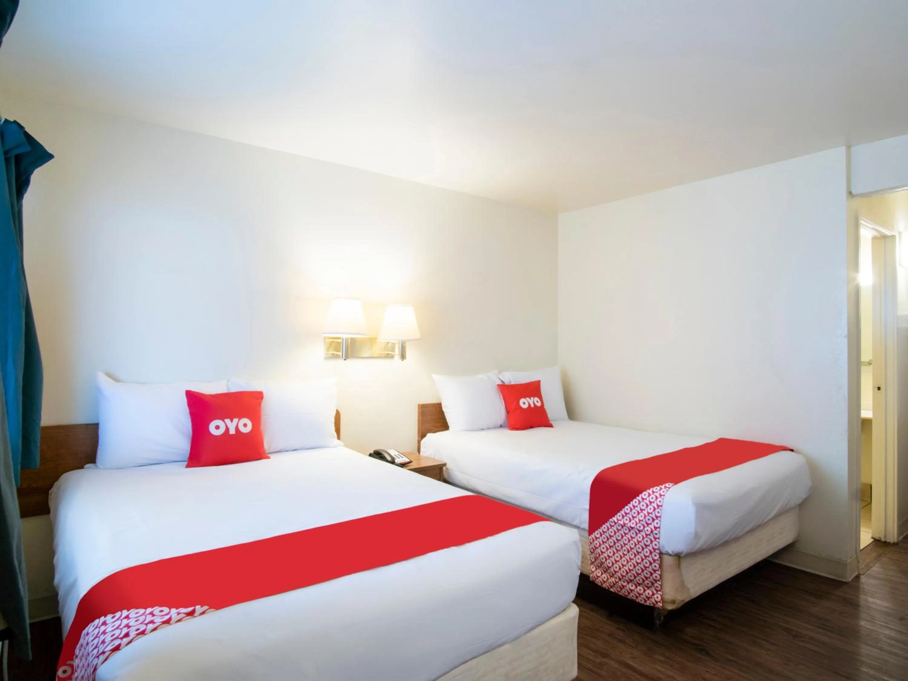 Bedroom, Bed in OYO Hotel Oklahoma City Northeast