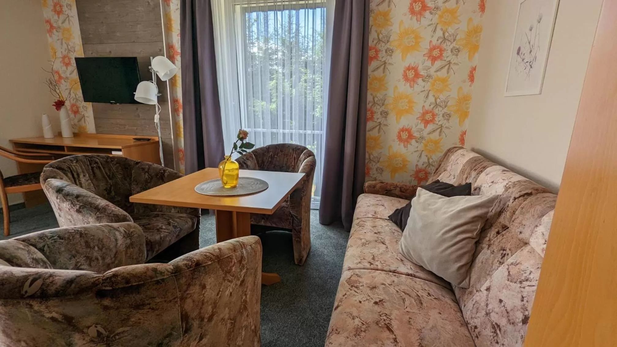 Photo of the whole room in Hotel Heilbrunnen