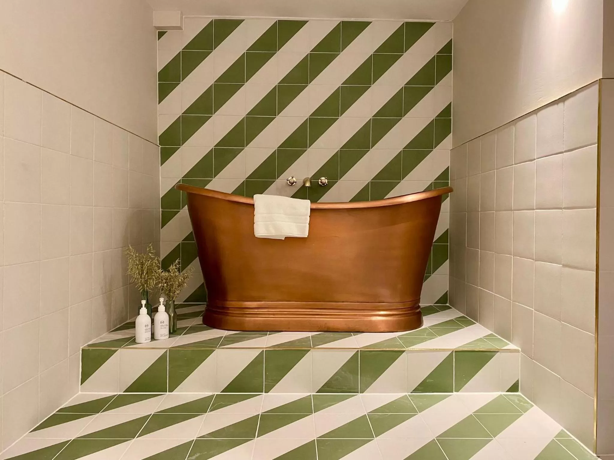 Railway House York by Chateau Anna