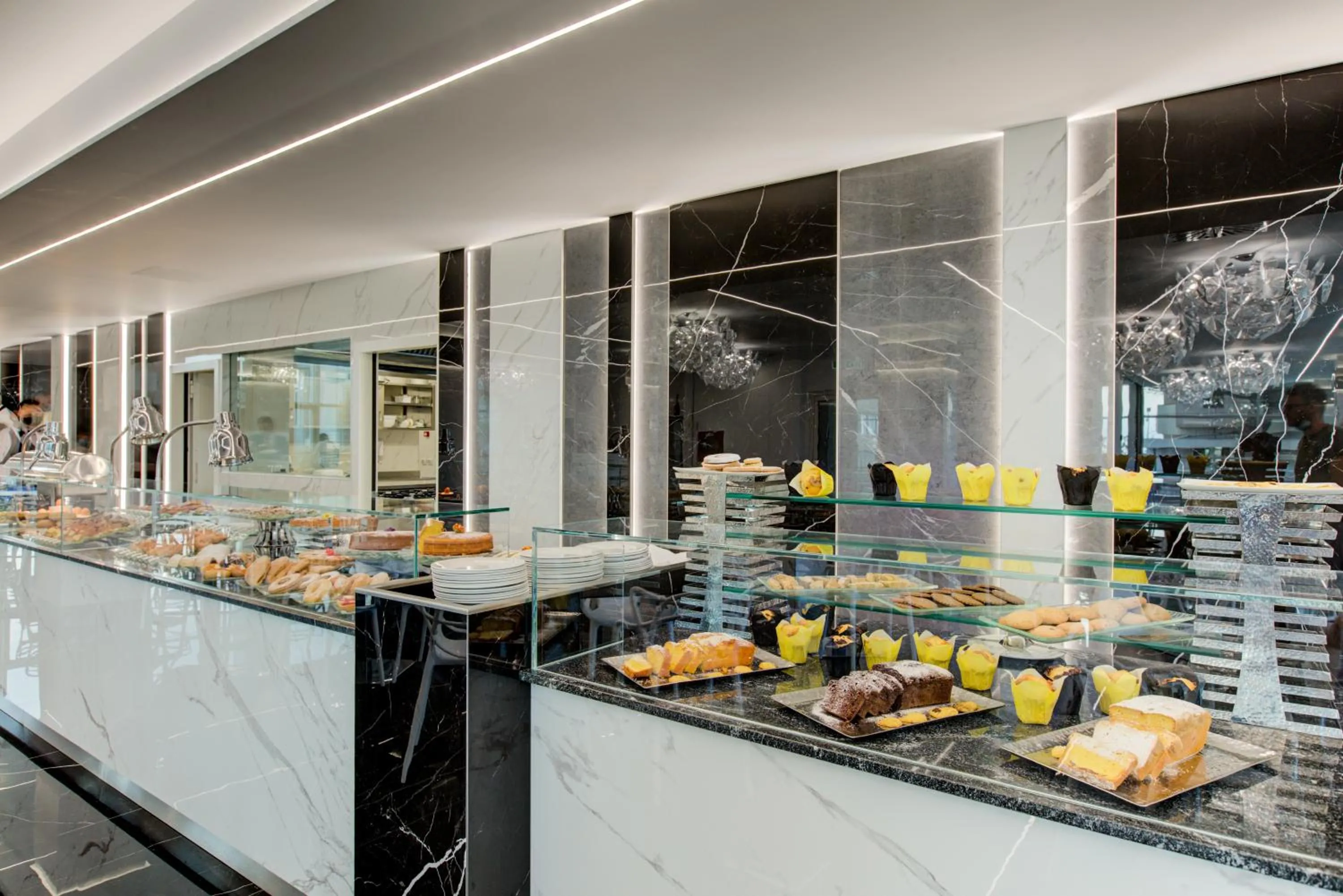 Food and drinks in Hotel Due Mari & SPA