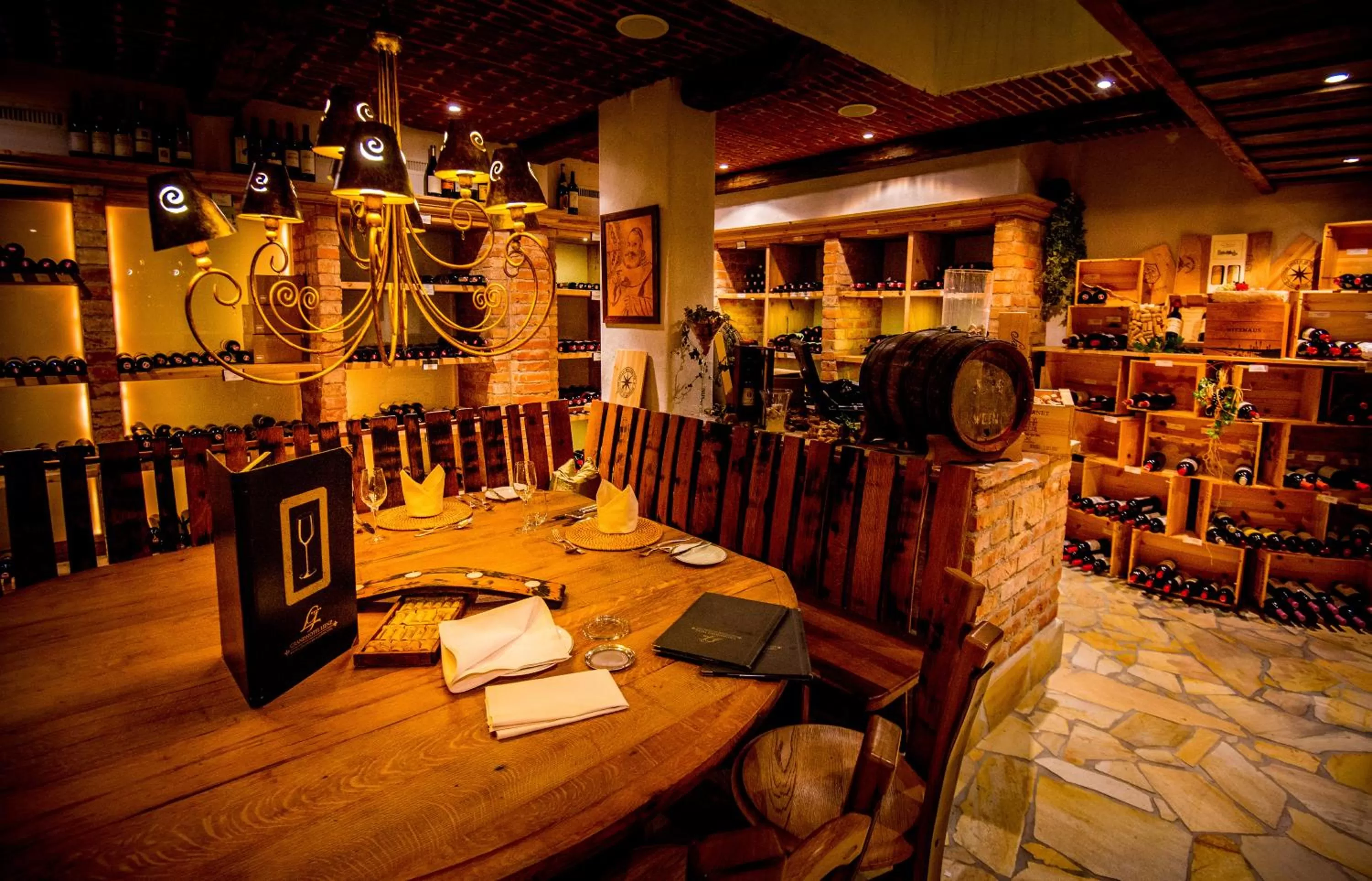 Restaurant/places to eat in Grandhotel Lienz Business-Wellness & Gourmet