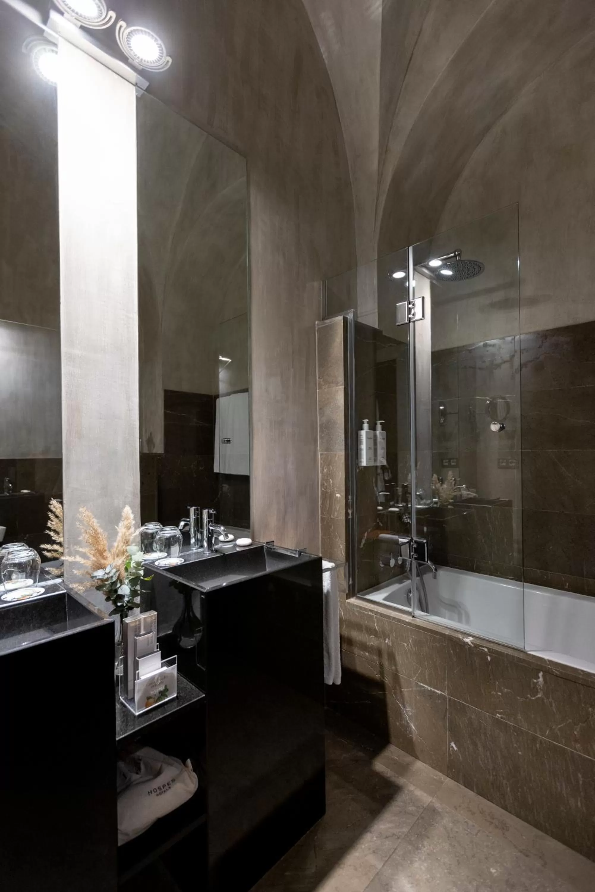 Bathroom in Hospes Palacio del Bailio, a Member of Design Hotels