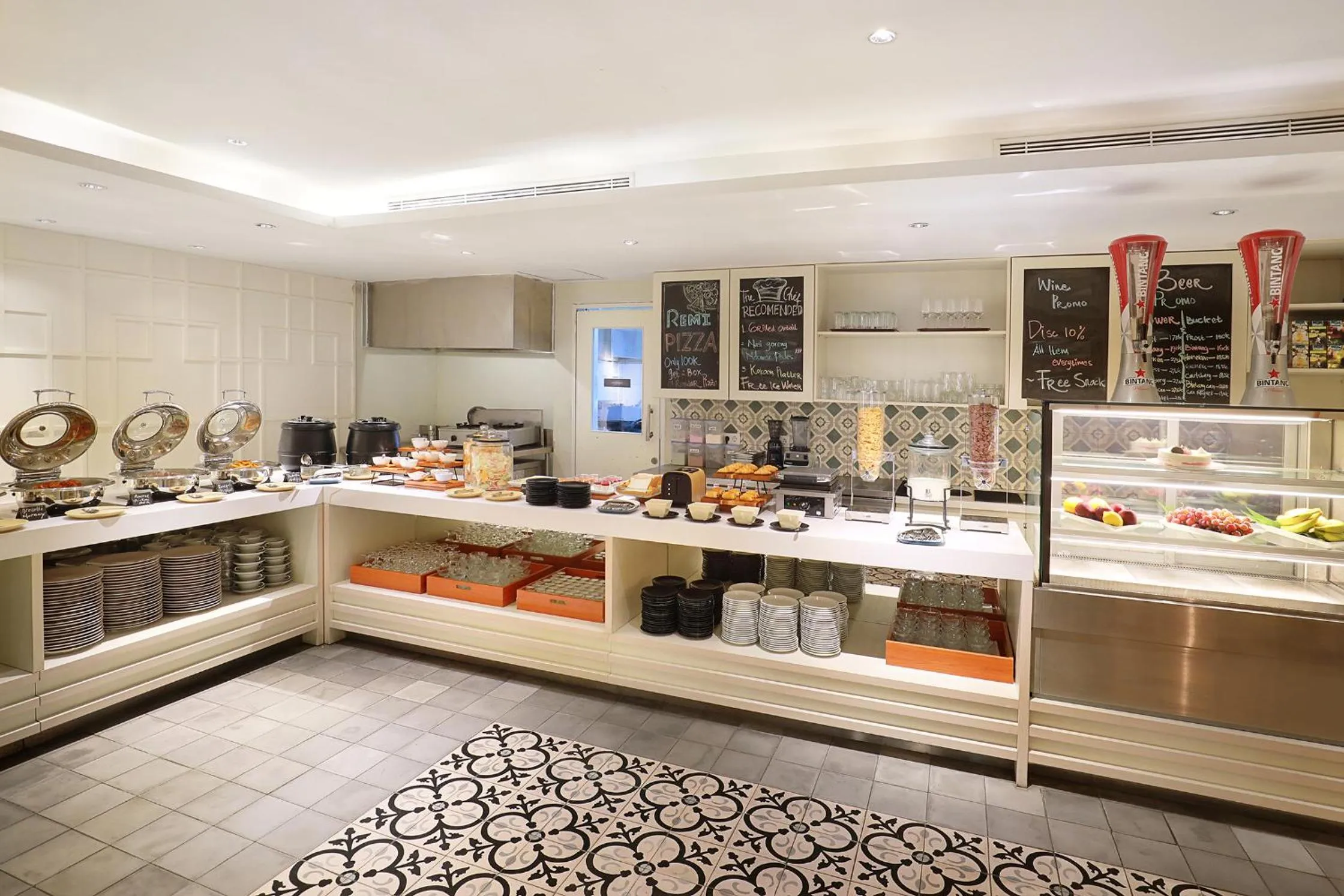 Breakfast in Kokoon Hotel Surabaya