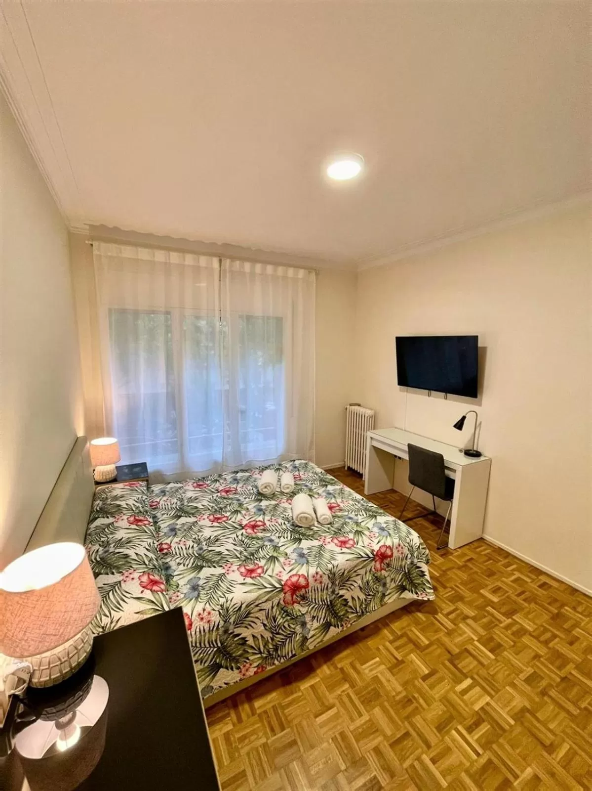 Bed in Villarroel habitaciones