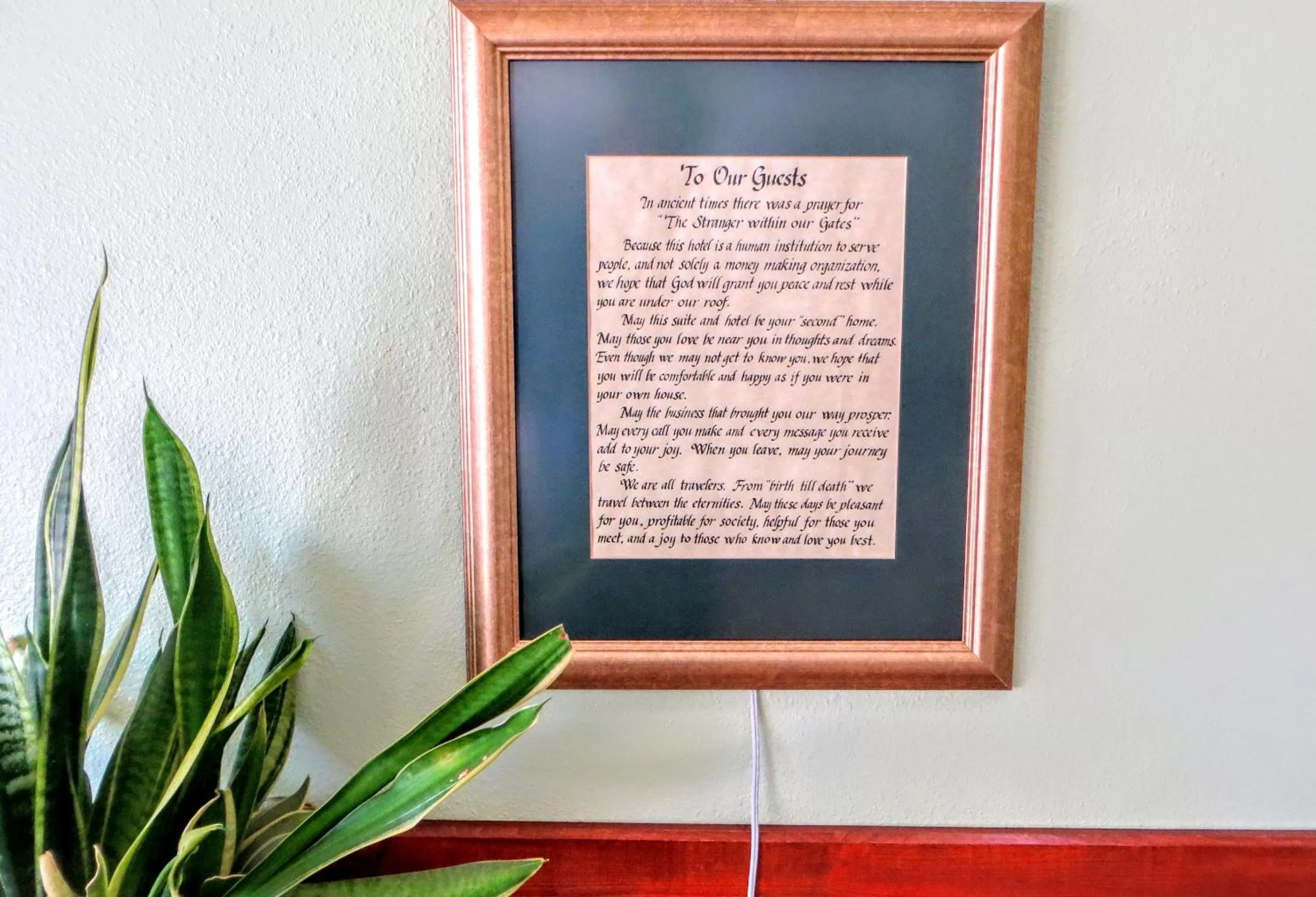 Logo/Certificate/Sign in Guest House Inn Medical District near Texas Tech Univ