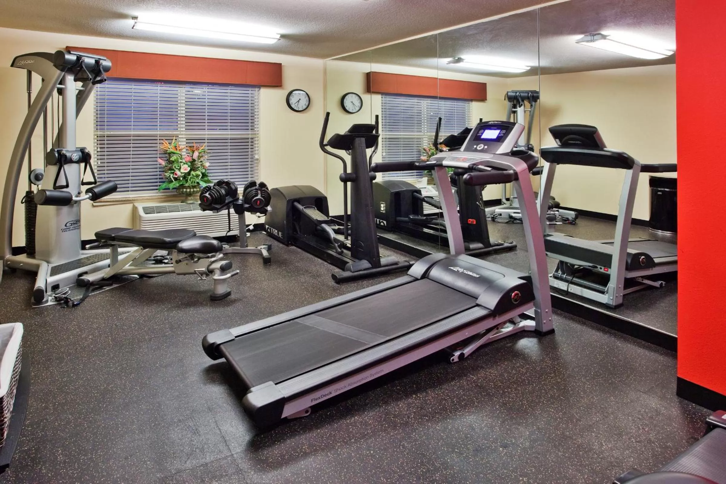 Queen Room with Two Queen Beds - Disability Access/Non-Smoking in Country Inn & Suites by Radisson, Atlanta I-75 South, GA