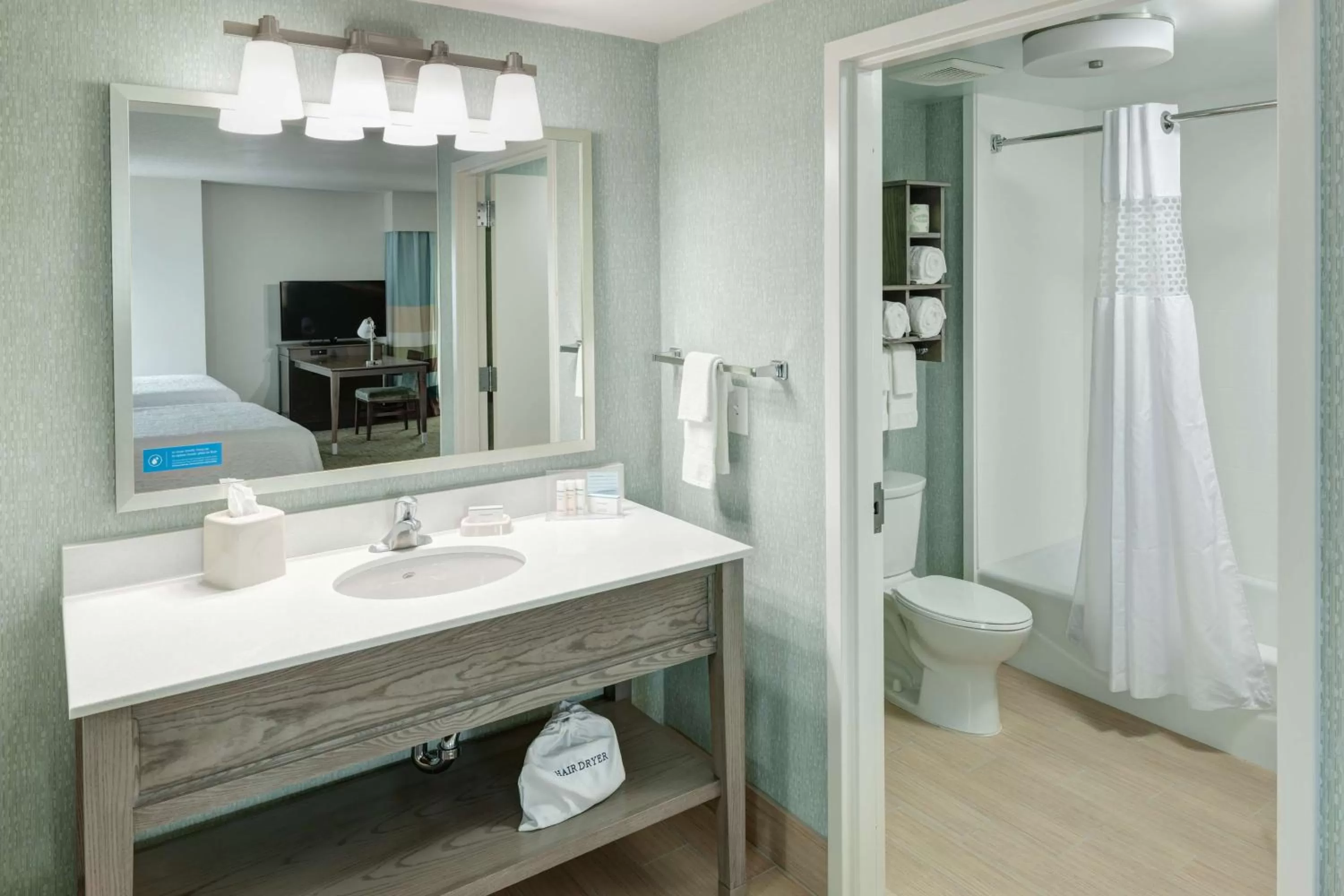 Bathroom in Hampton Inn & Suites by Hilton Carolina Beach Oceanfront