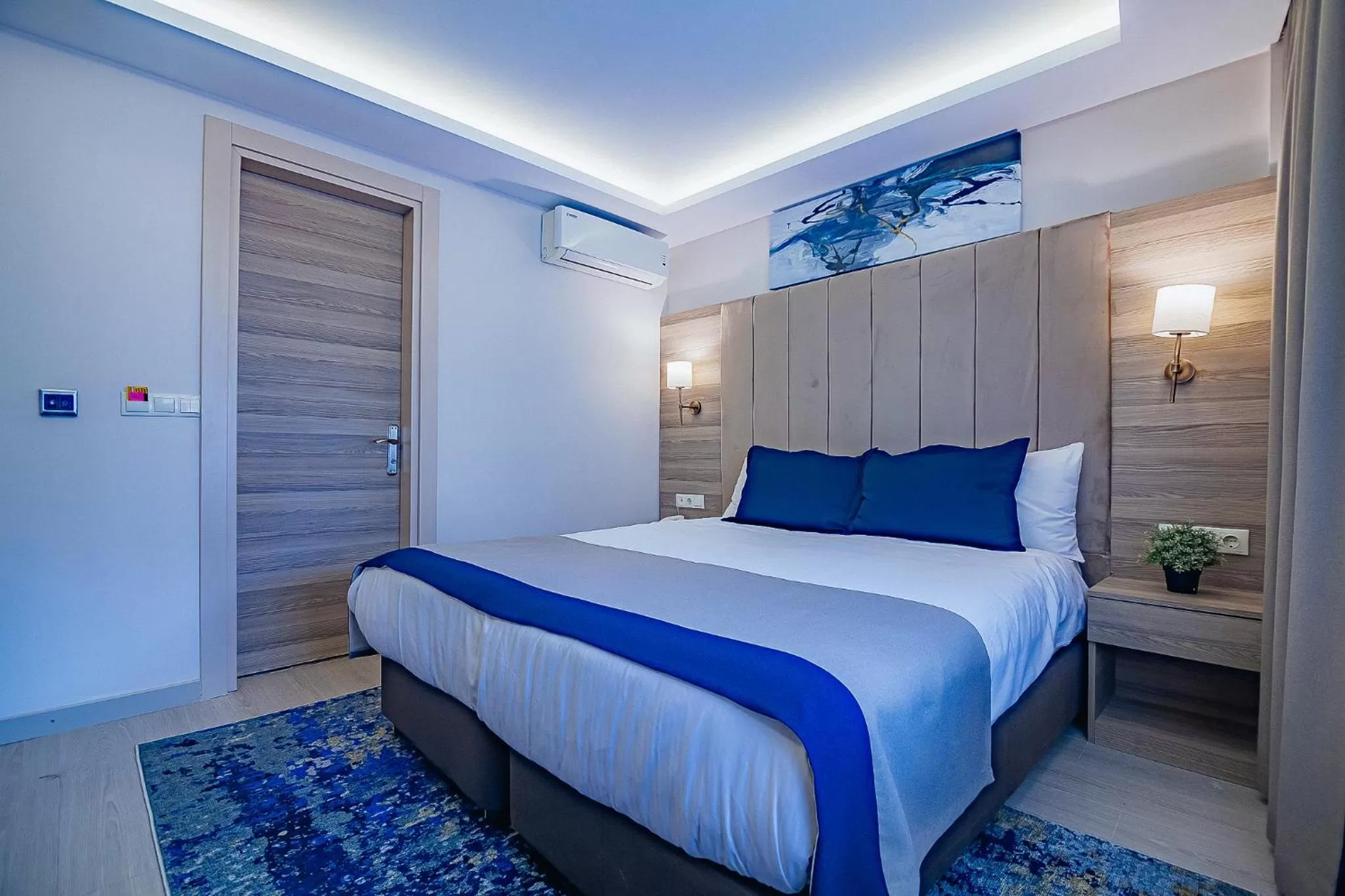 Bedroom, Bed in The Milltown Hotel