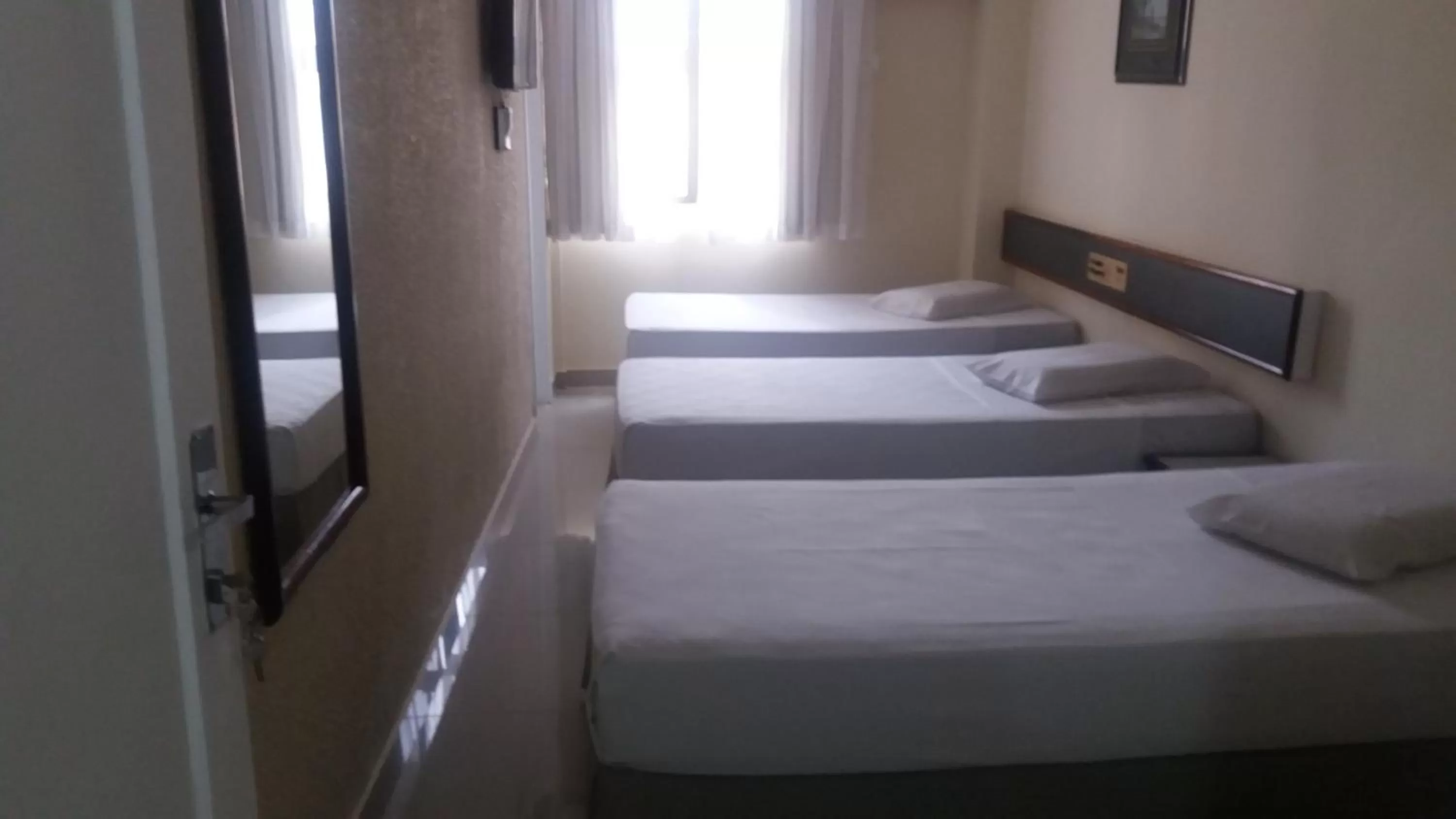 Bed in Hotel Estação Express