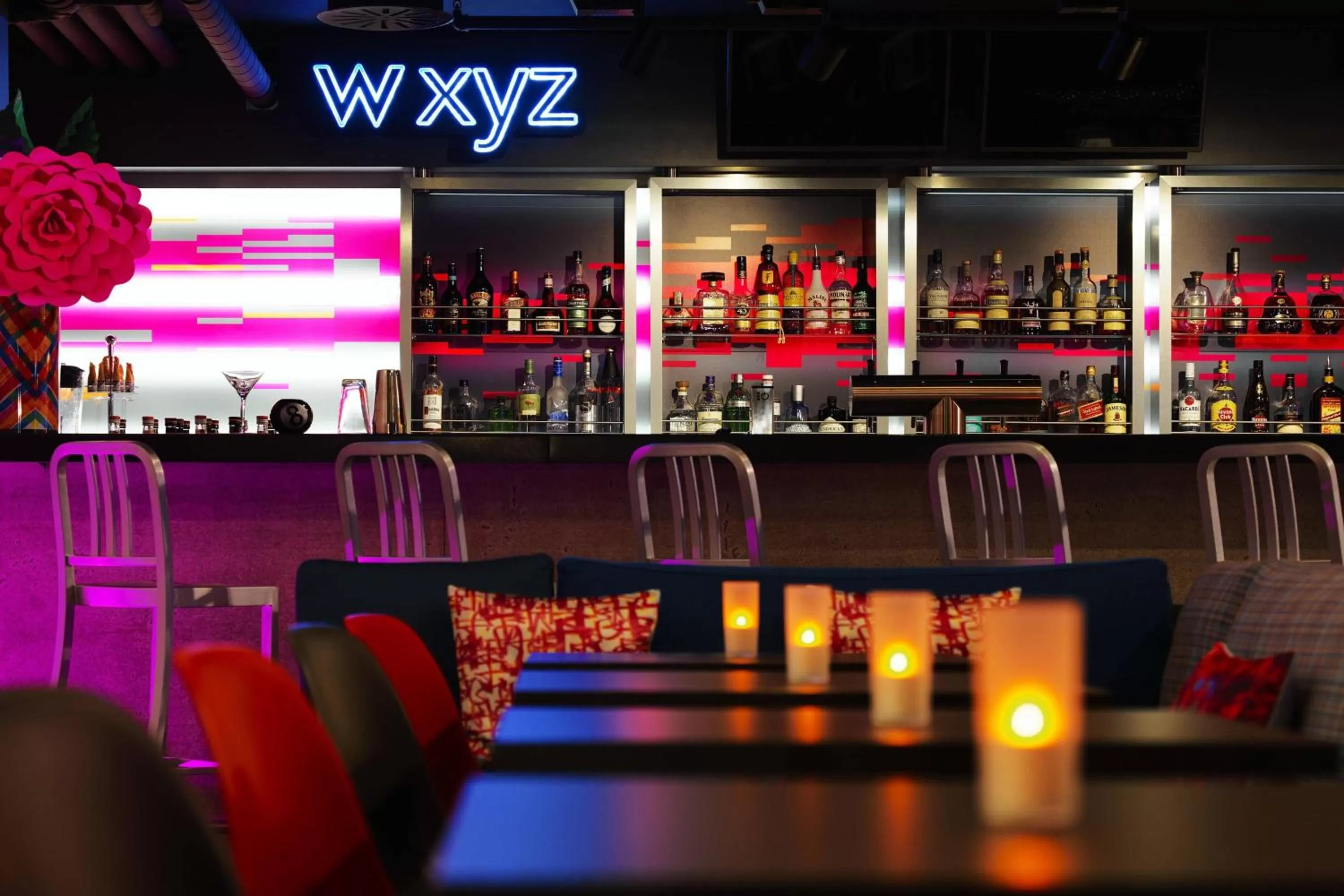 Lounge or bar in Aloft Stuttgart
