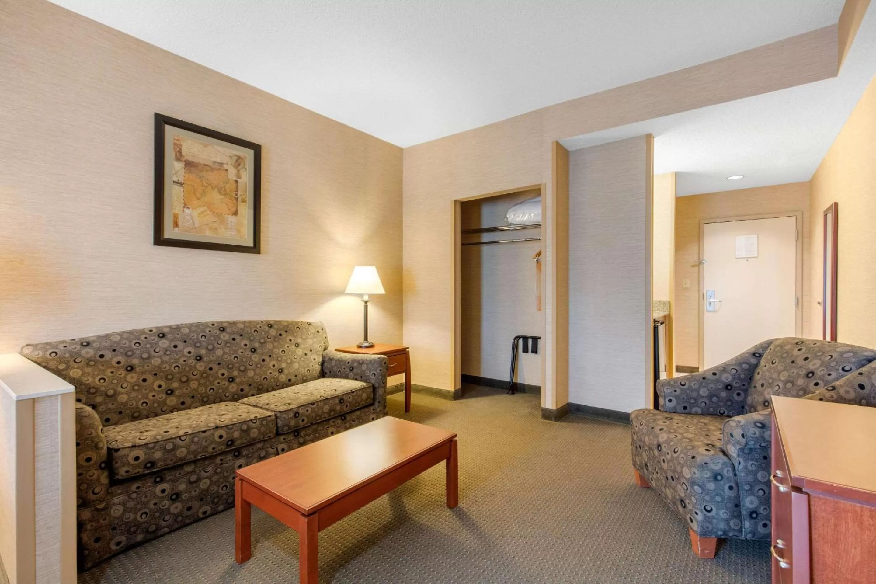 Photo of the whole room in Quality Inn & Suites Benton - Draffenville