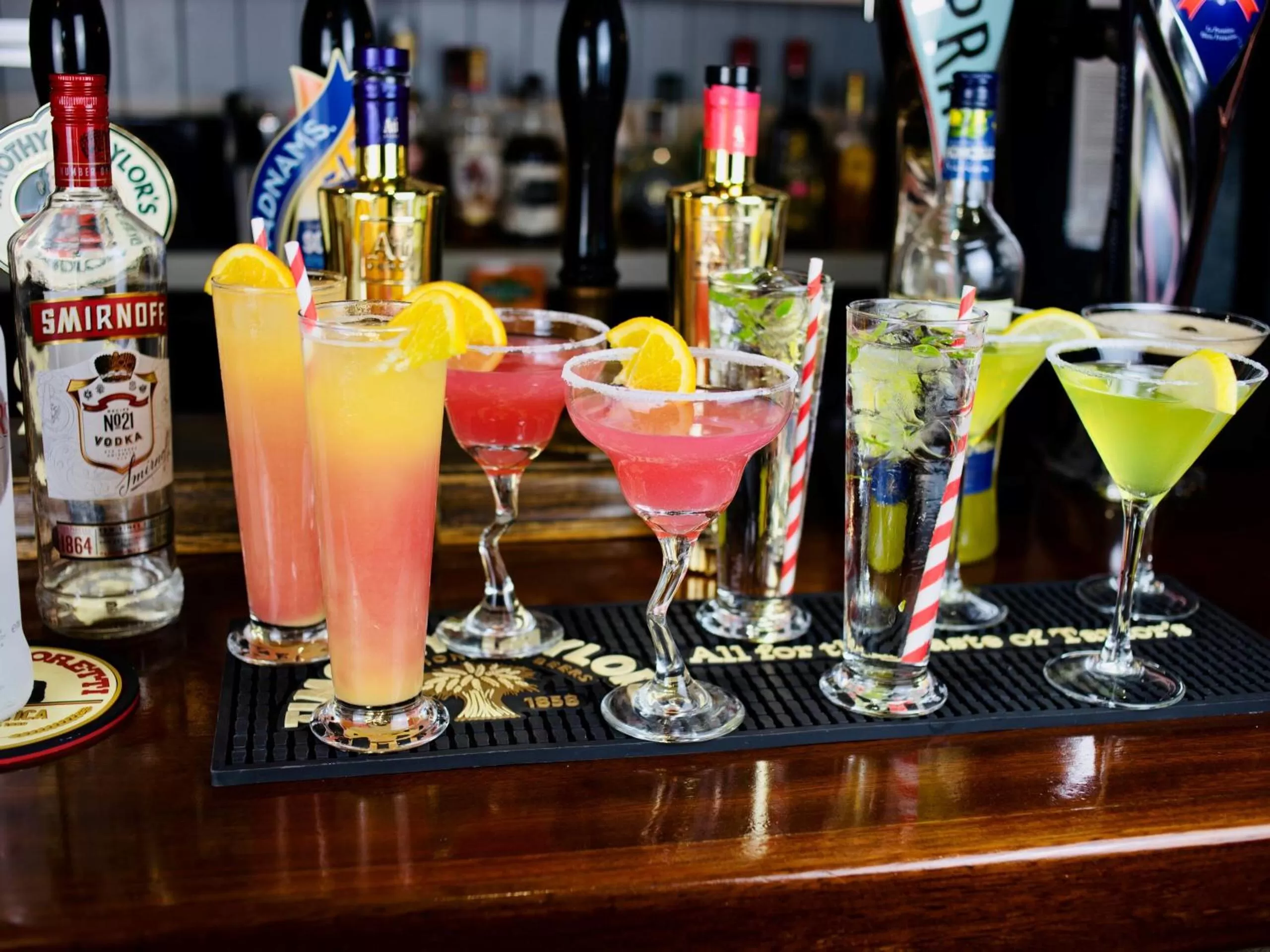 Food and drinks in Cowpers Oak