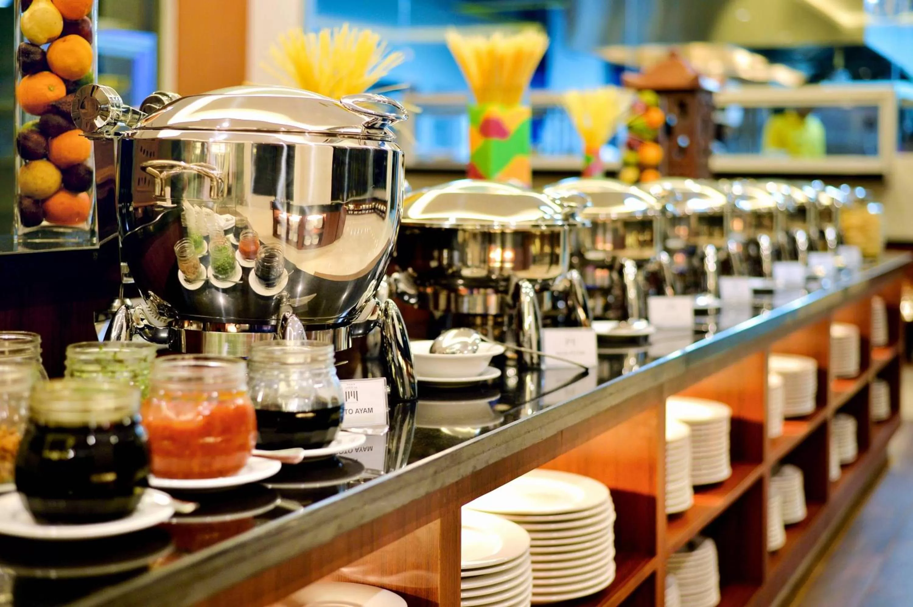 Restaurant/places to eat in The New Atrium Hotel Yogyakarta