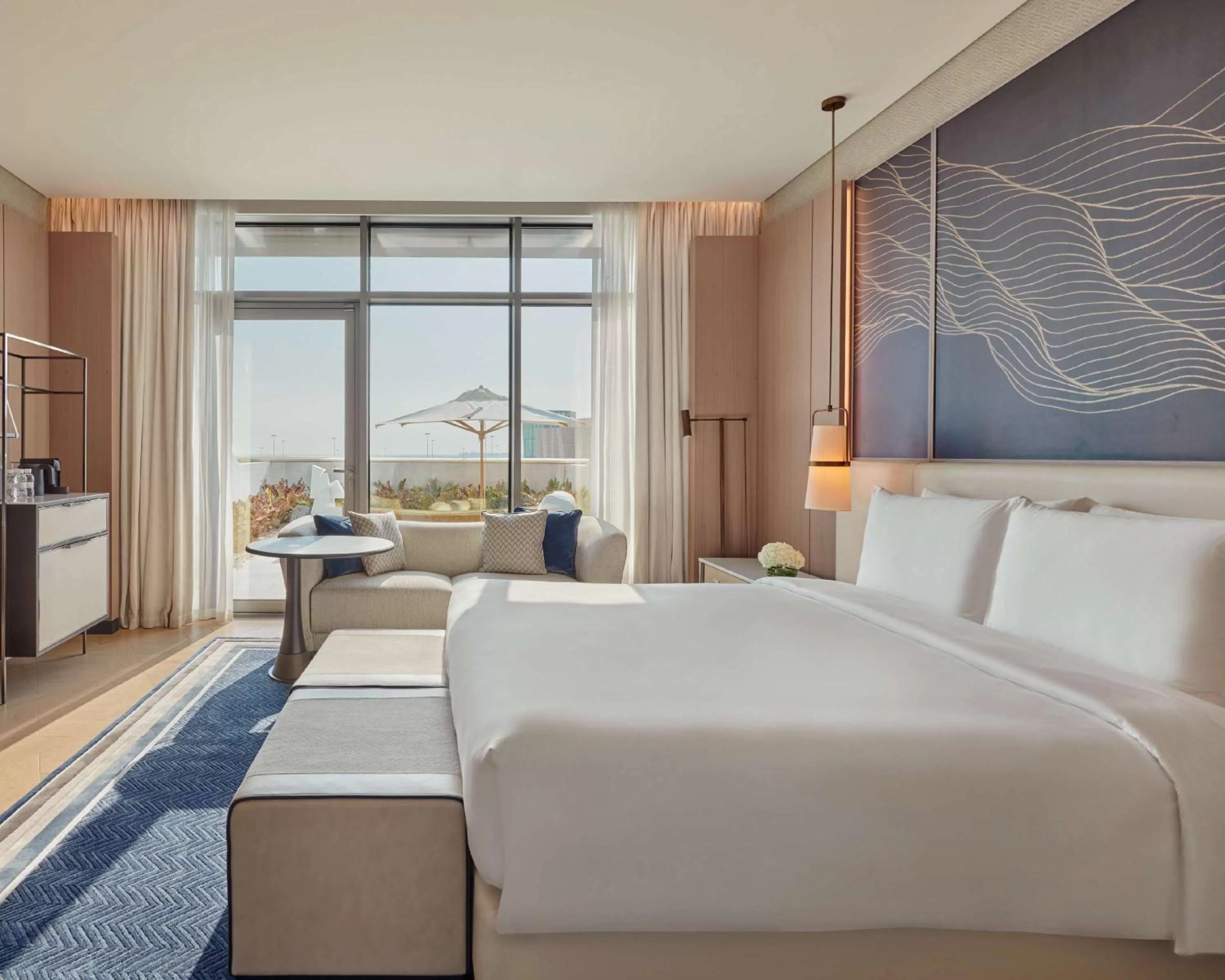 Bedroom, Bed in Grand Hyatt Kuwait