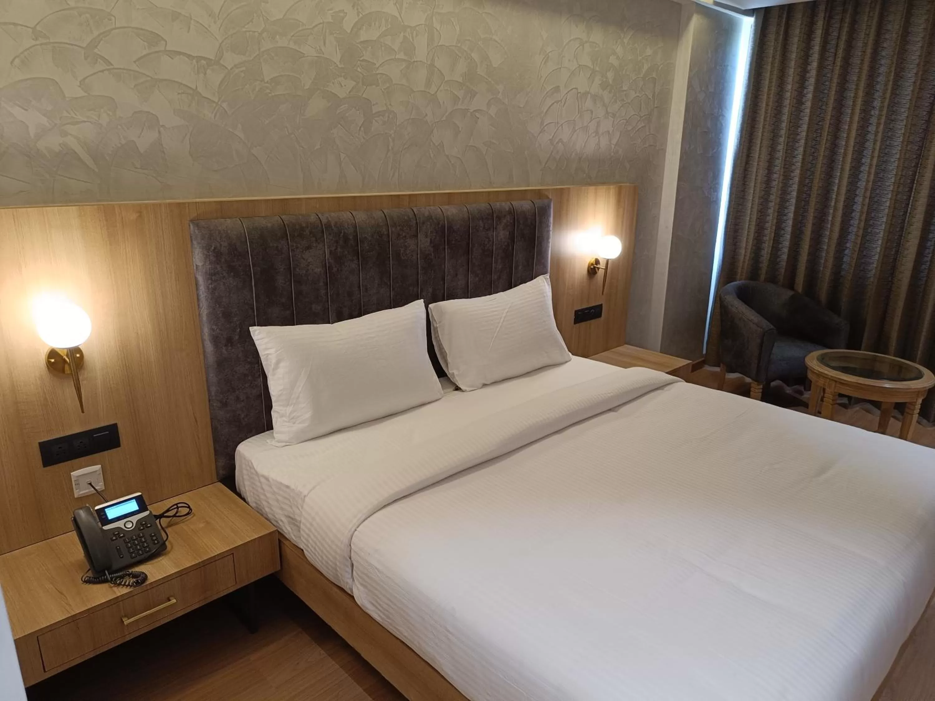 Bedroom, Bed in HOTEL KLG ALTORIA