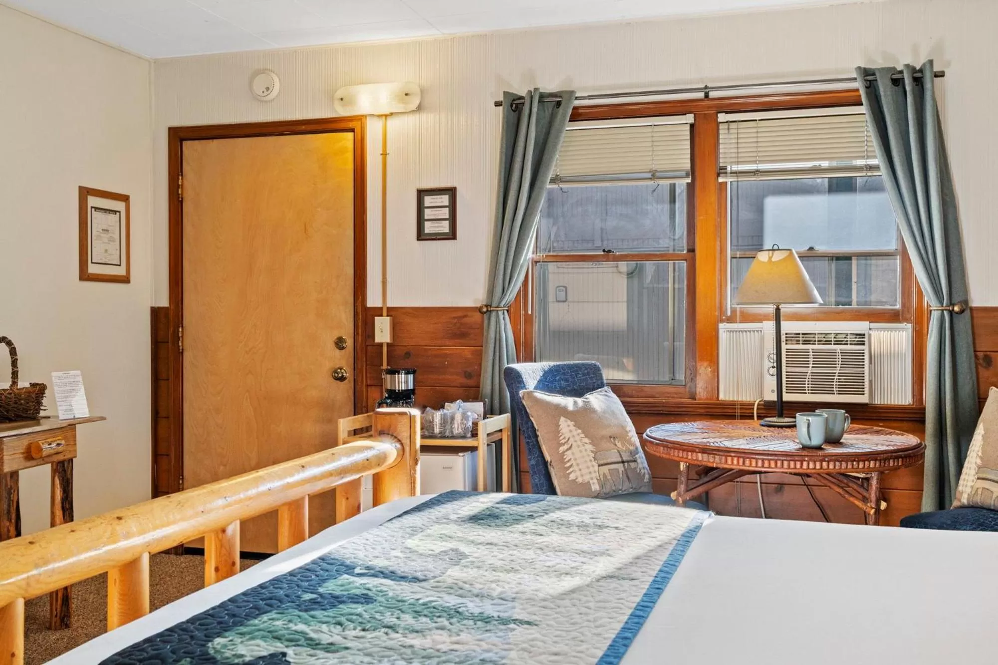 Bed in Mother Nature's Inn