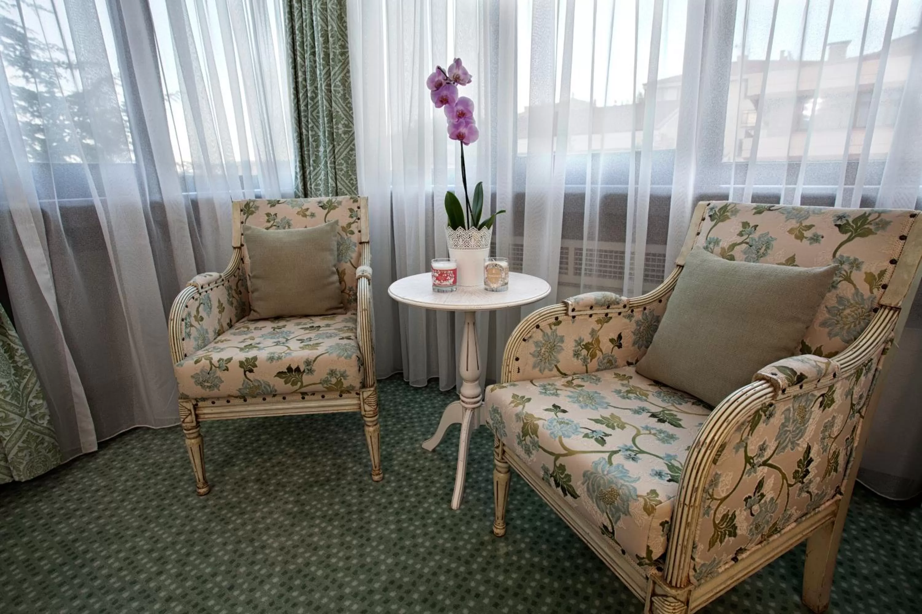 Seating area in Apart Hotel Best