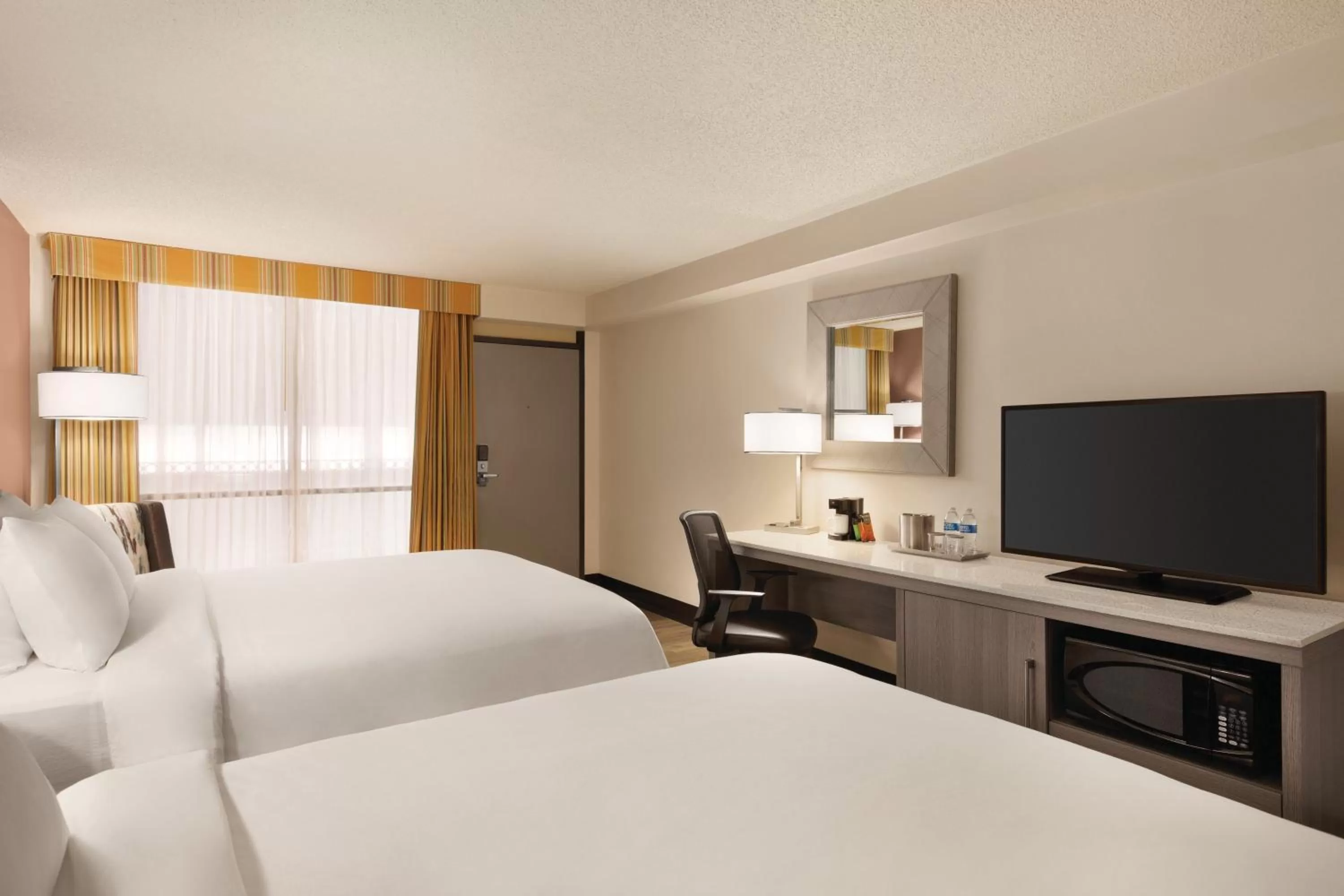 Bed in Radisson Hotel Lenexa Overland Park