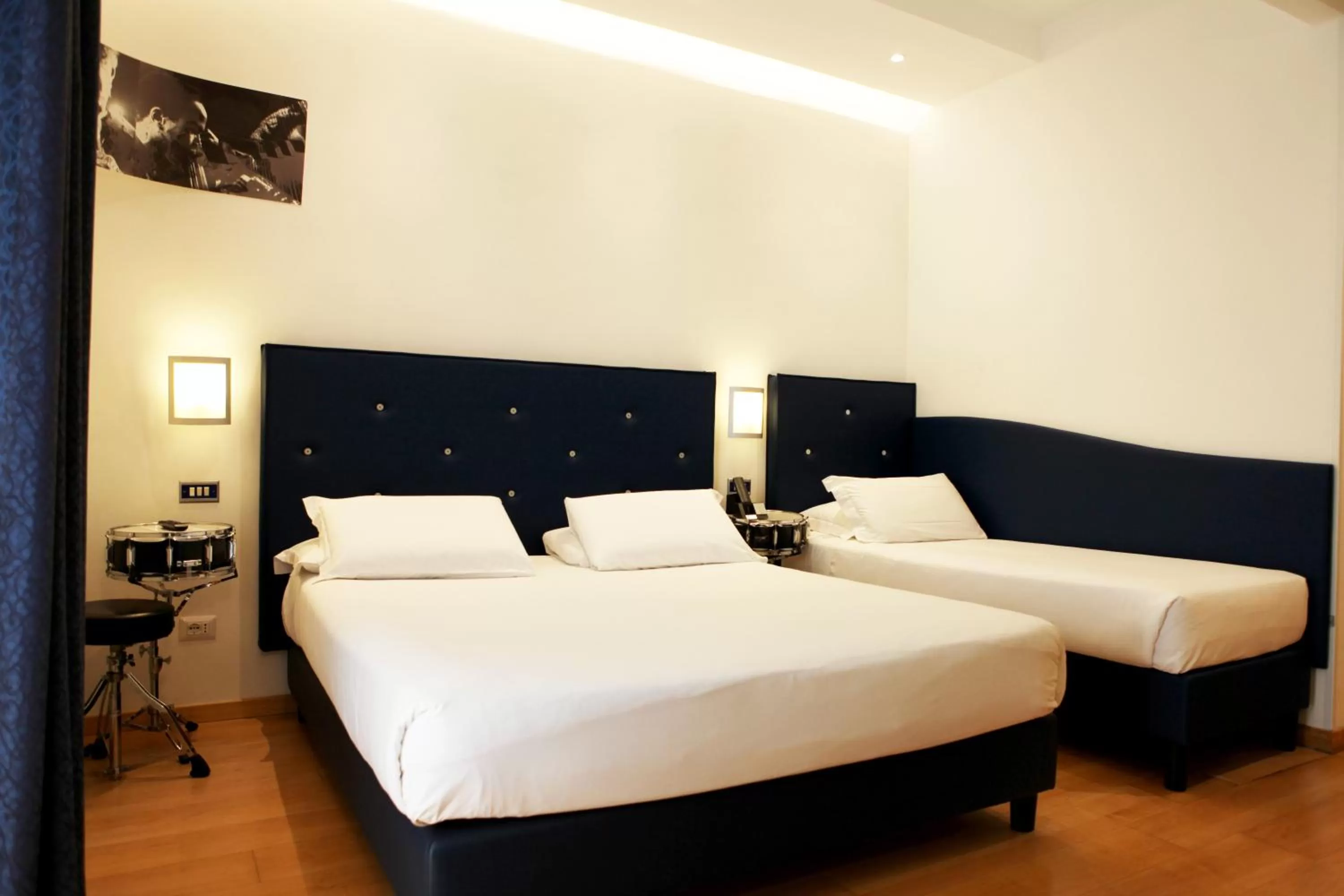 Bedroom, Bed in Hotel Franklin Feel The Sound