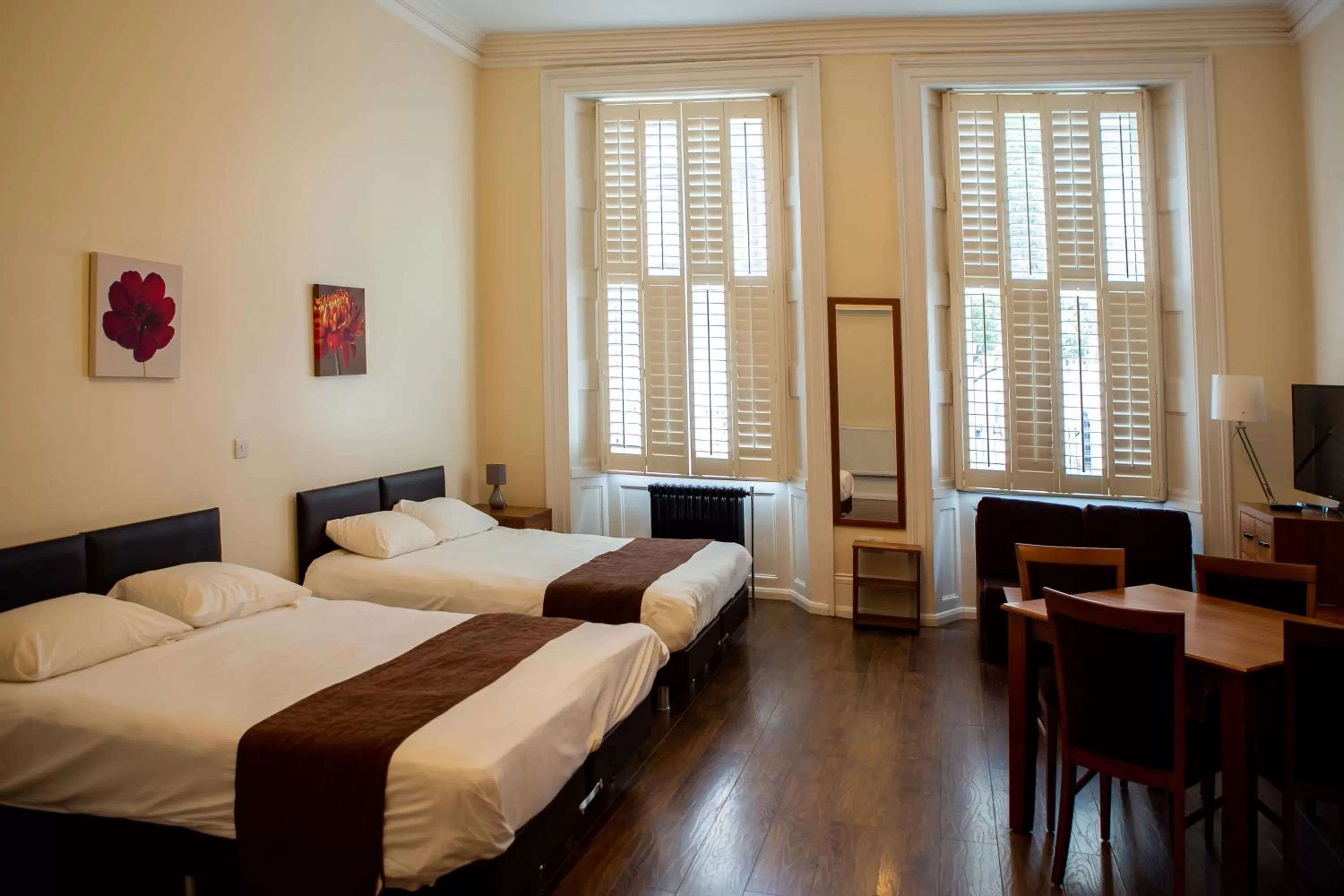 Bed in Marylebone Inn