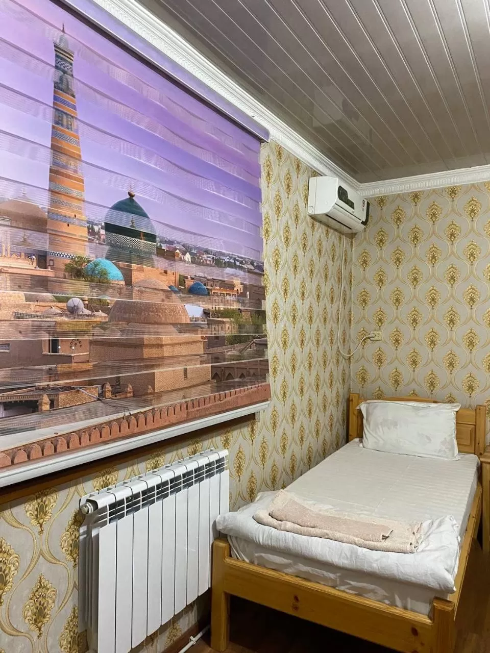 Bed in Khiva Otabek B&B