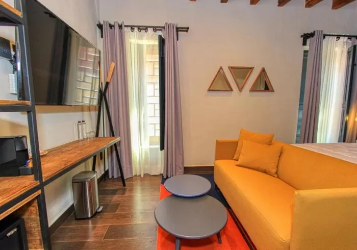 Antigua Trece Hotel Fusión & SPA