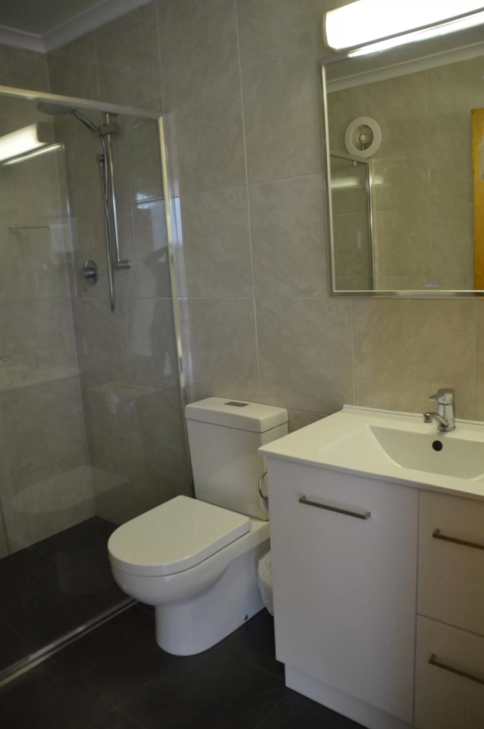 Whalers Rest Motor Inn