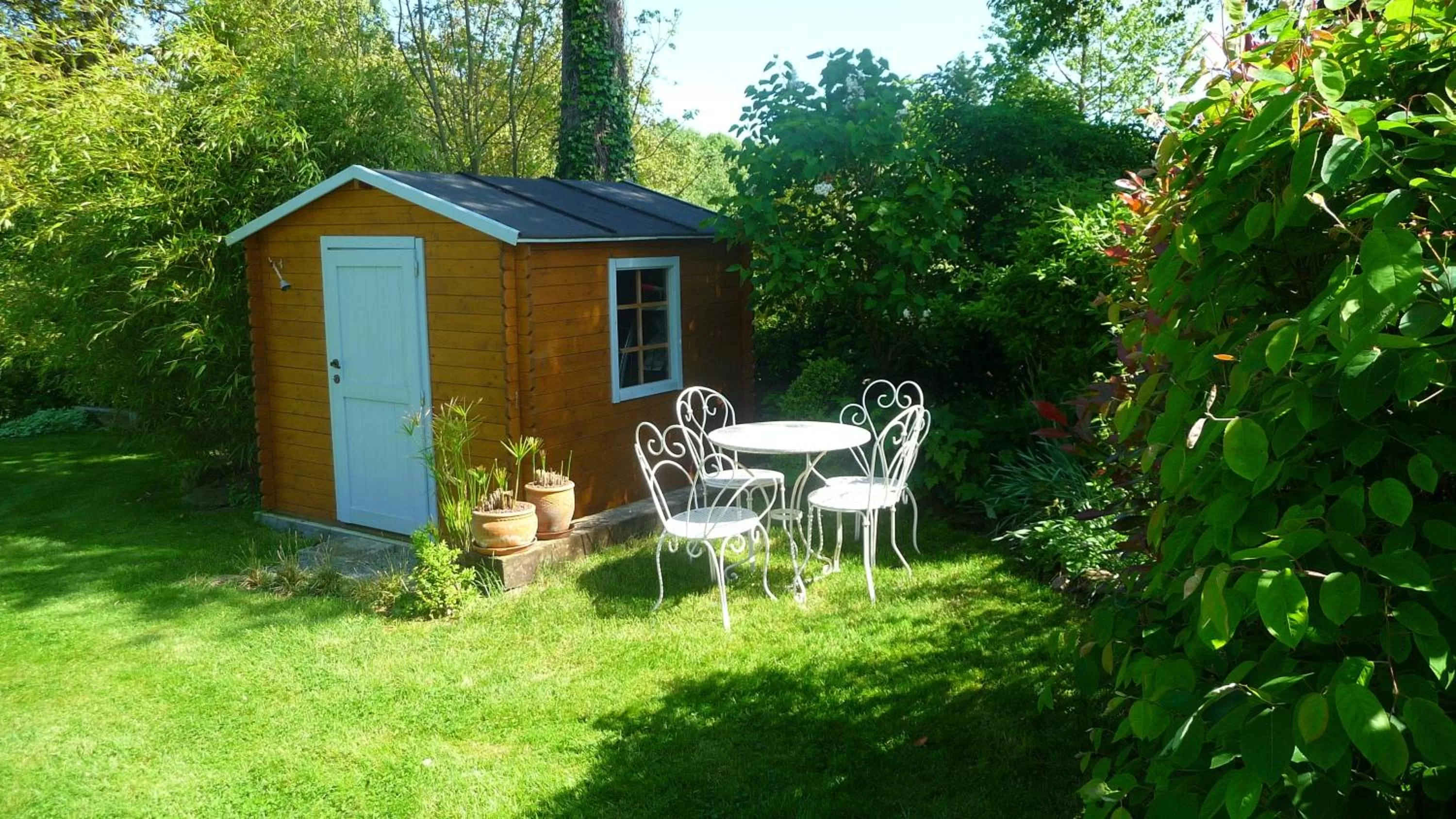 Garden in Chambres d'hôtes Le Bas Rassinoux