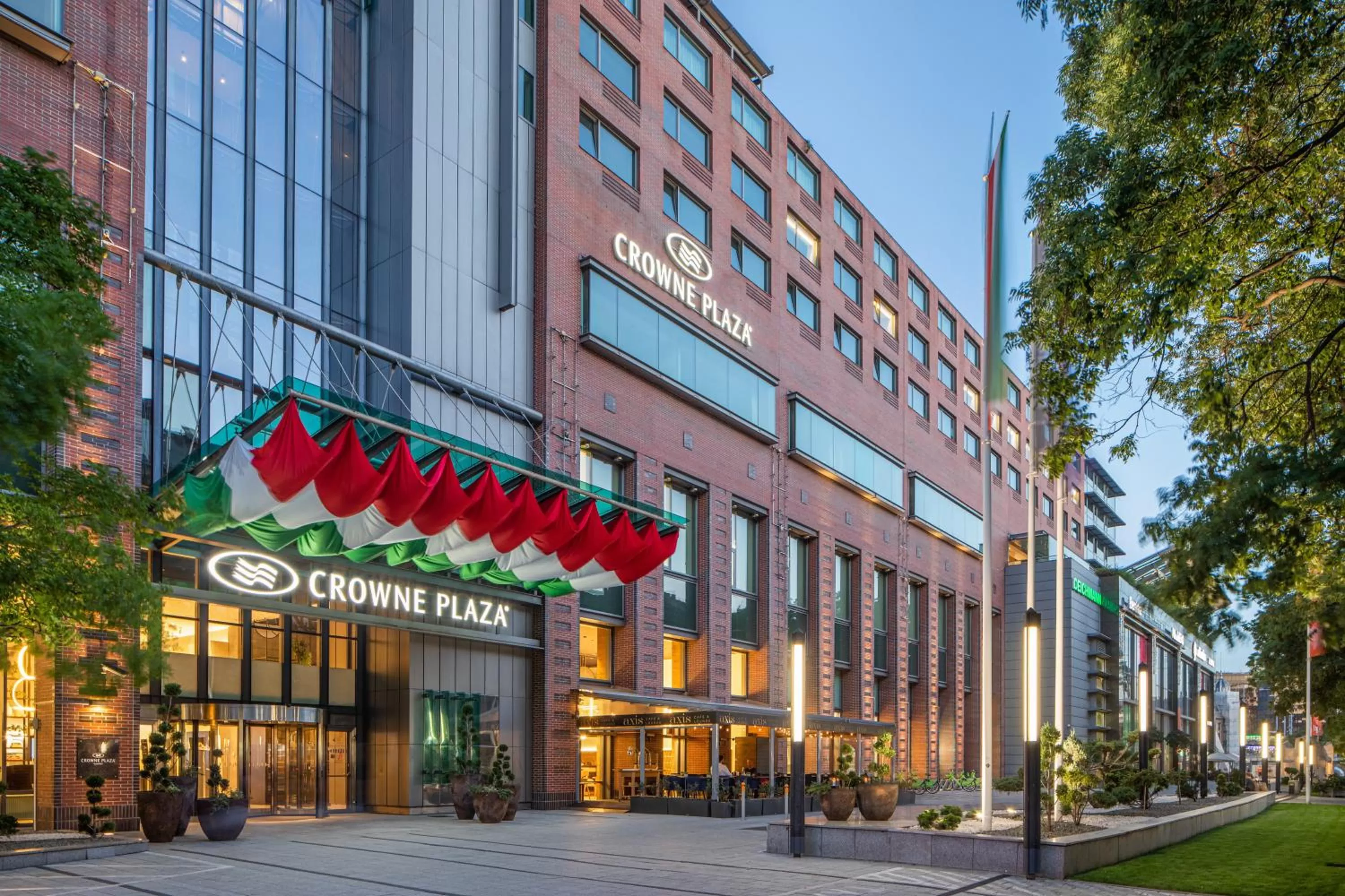 Property building in Crowne Plaza Budapest by IHG