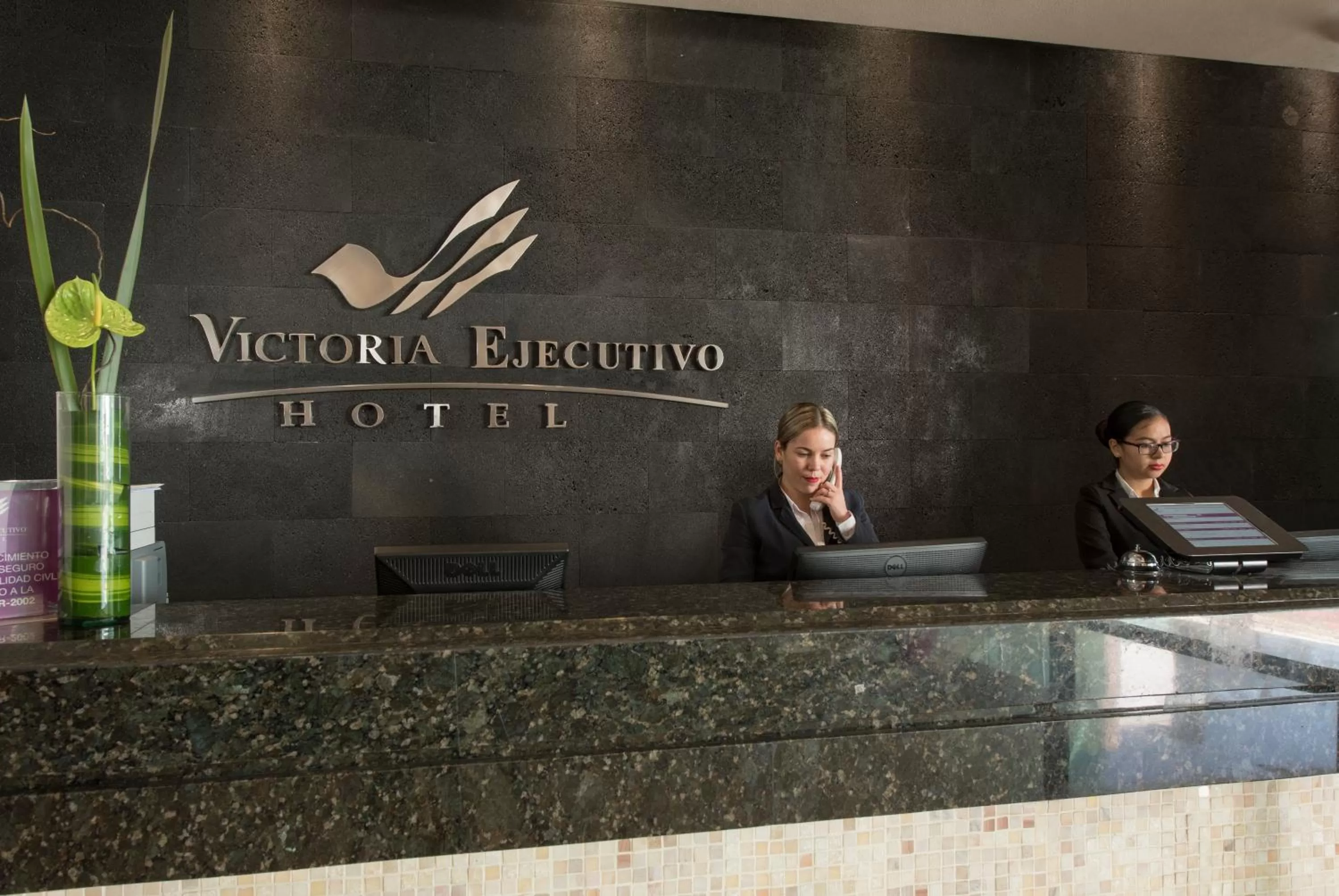 Staff in Victoria Ejecutivo
