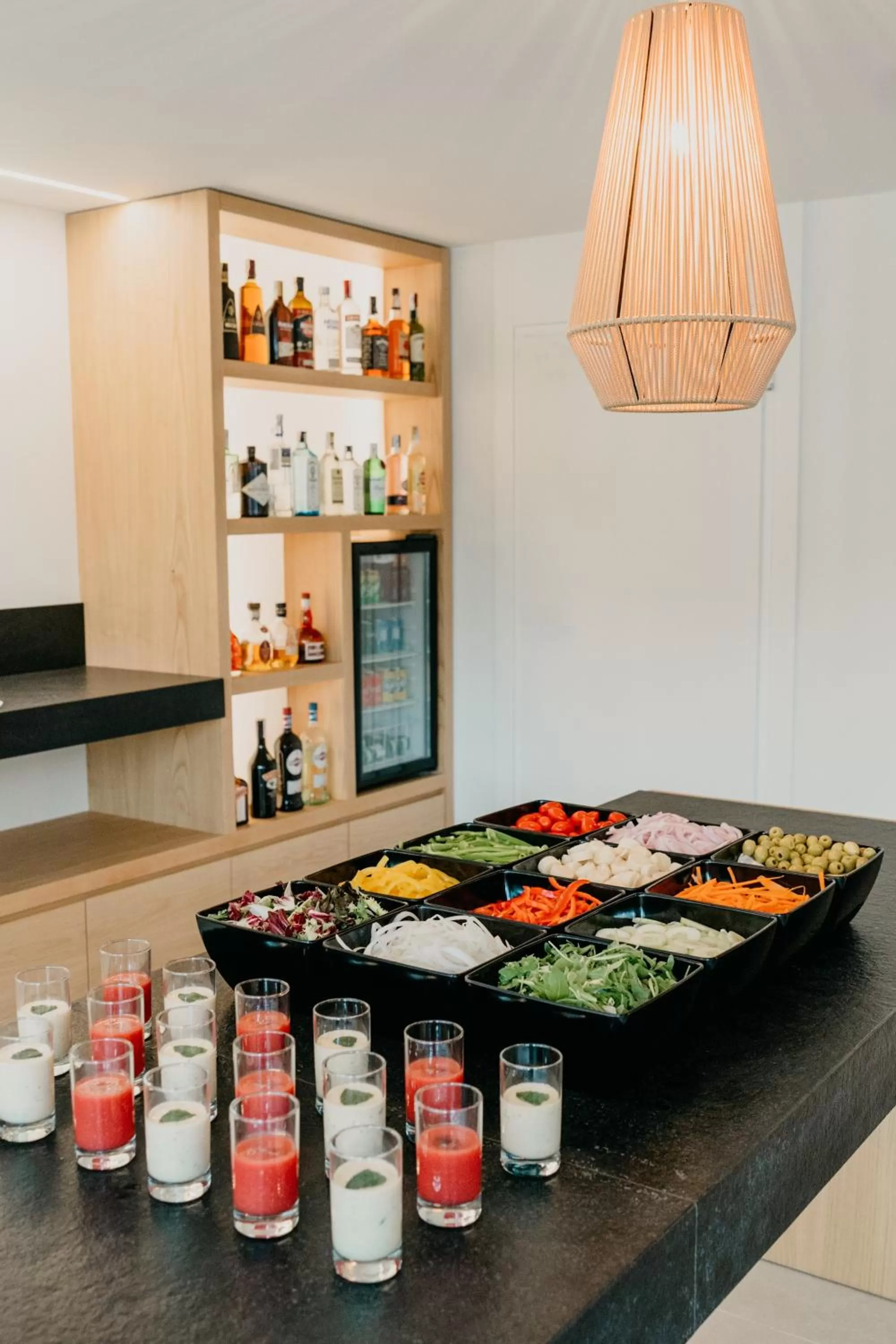 Food and drinks in Instants Boutique Hotel - Adults Only