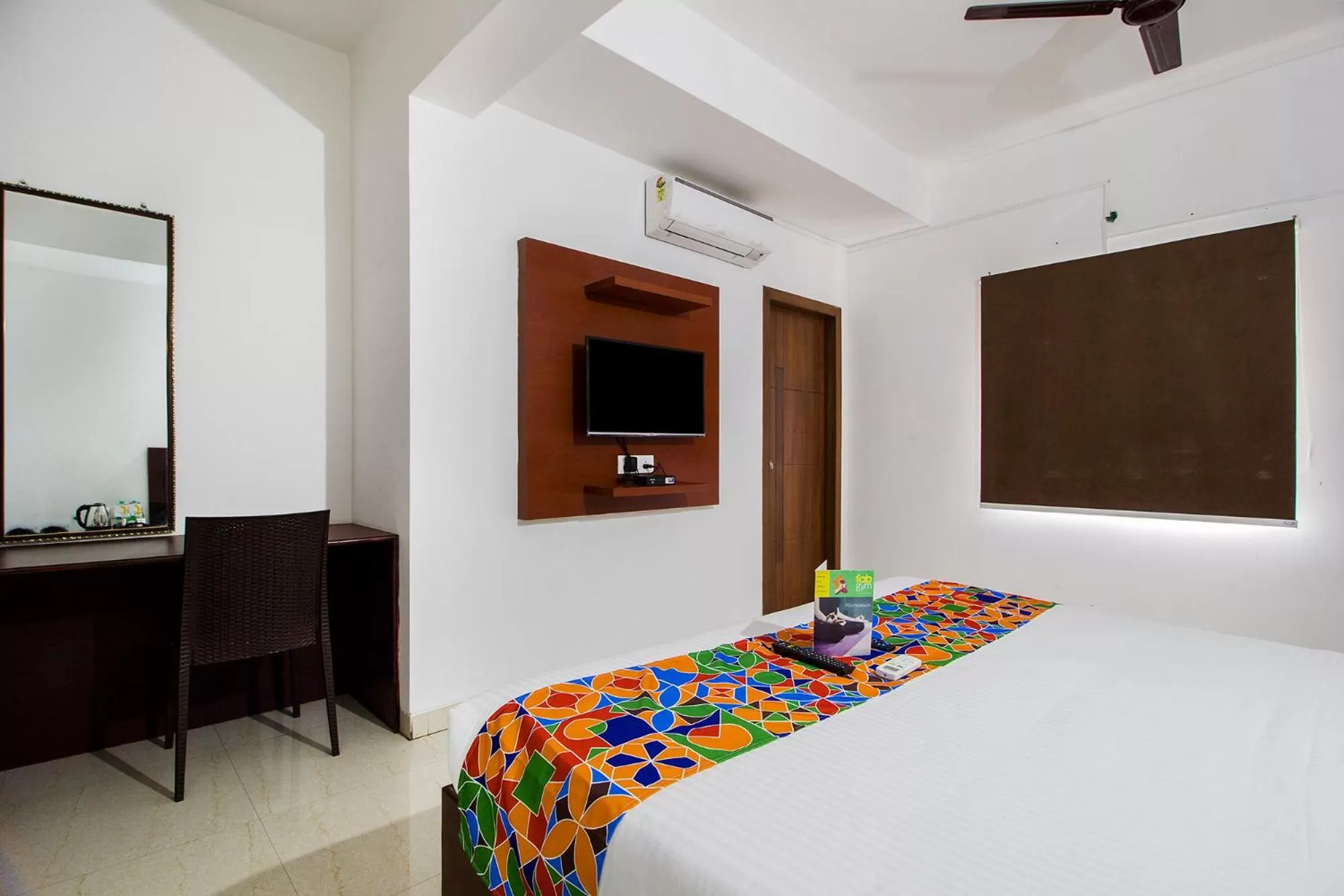 Bed in FabHotel Limestone Suites -750M from Yashoda Hospitals, Somajiguda