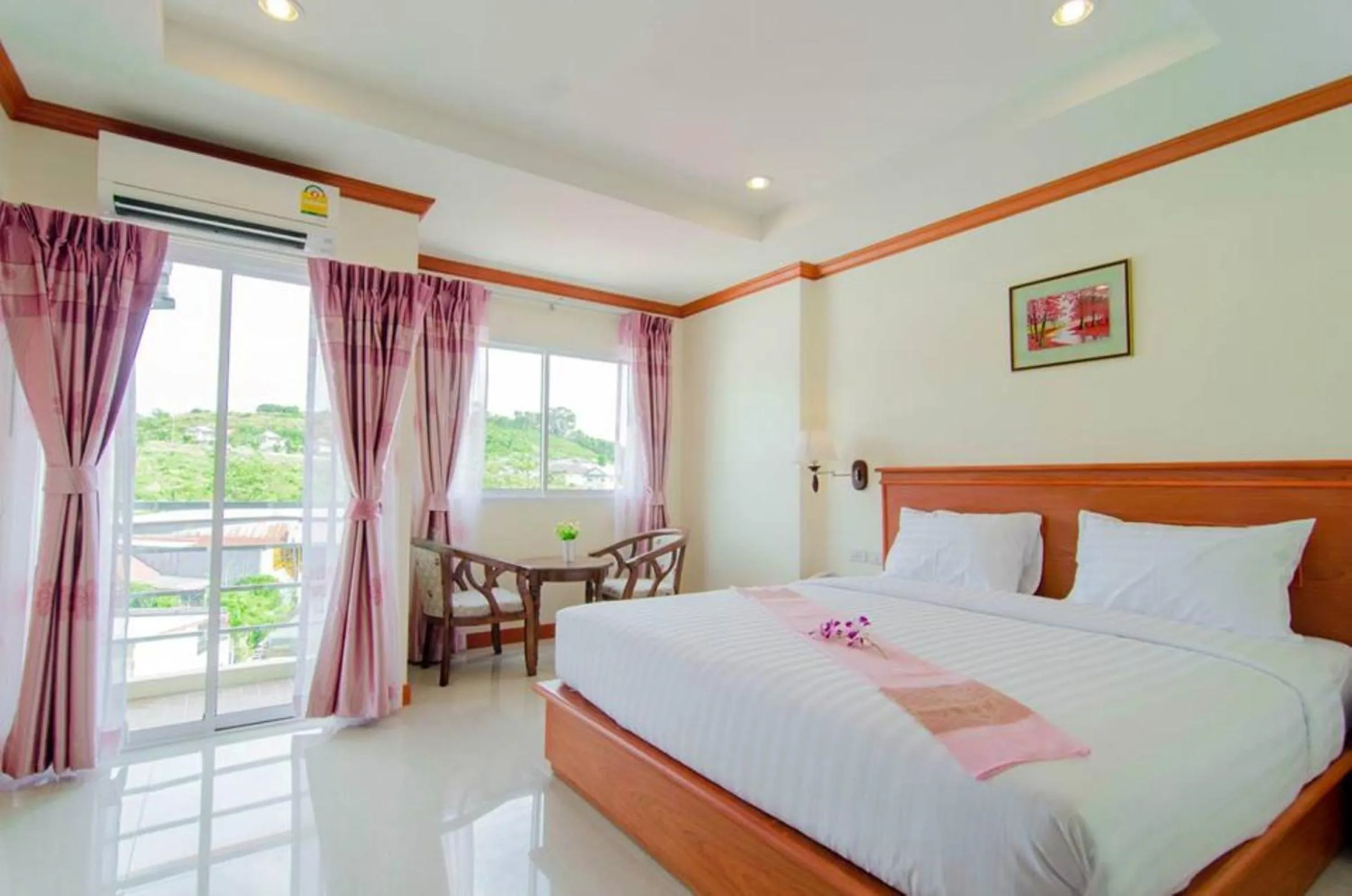 Bed in Phaithong Sotel Resort