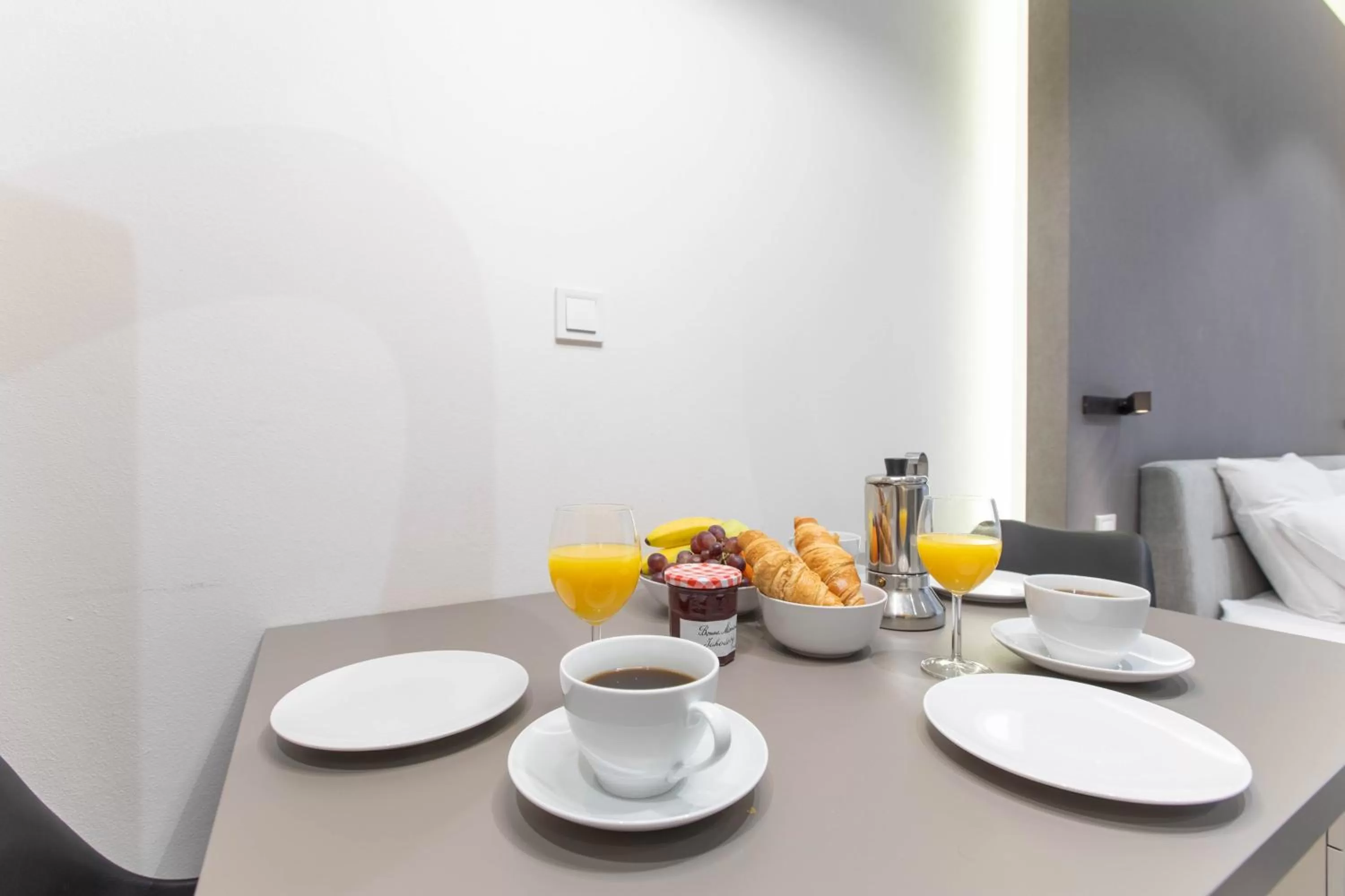 Lampi Aparthotel Prague