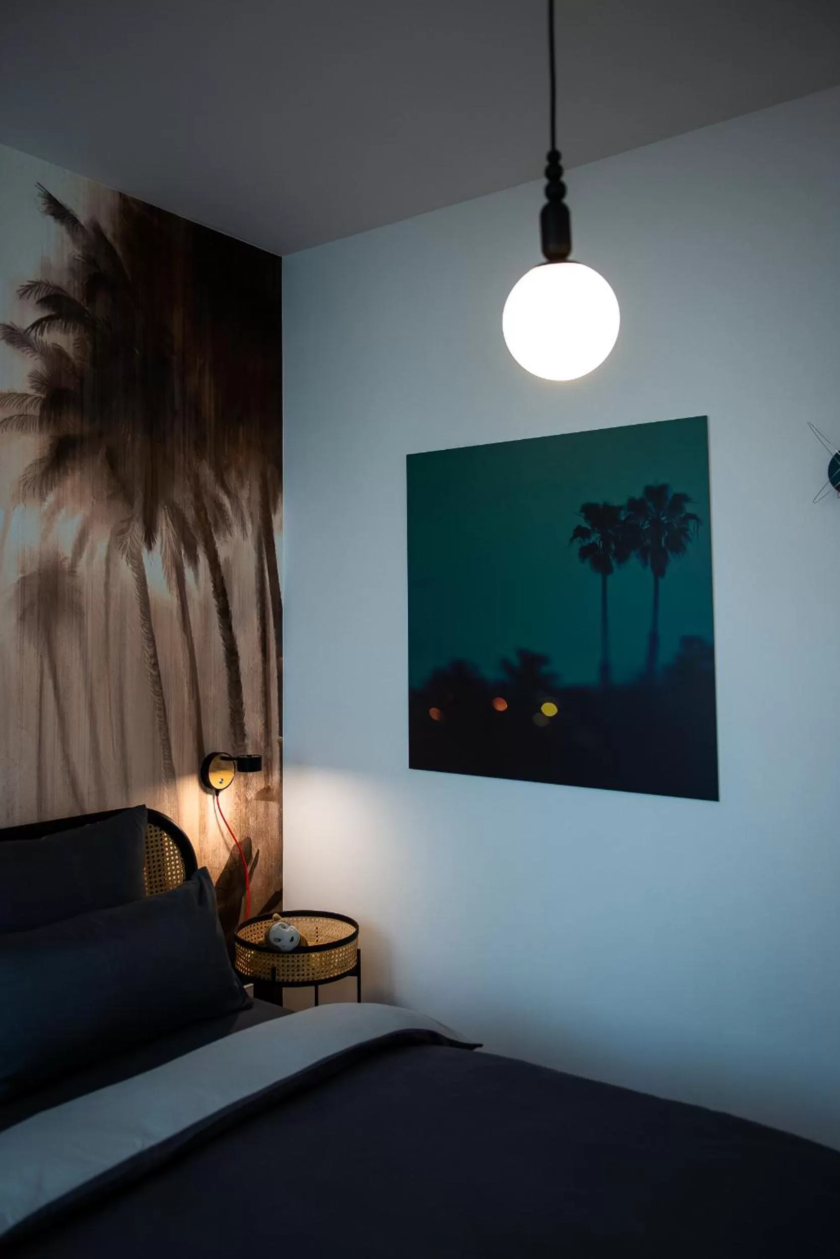 Bed in Urbn Dreams II