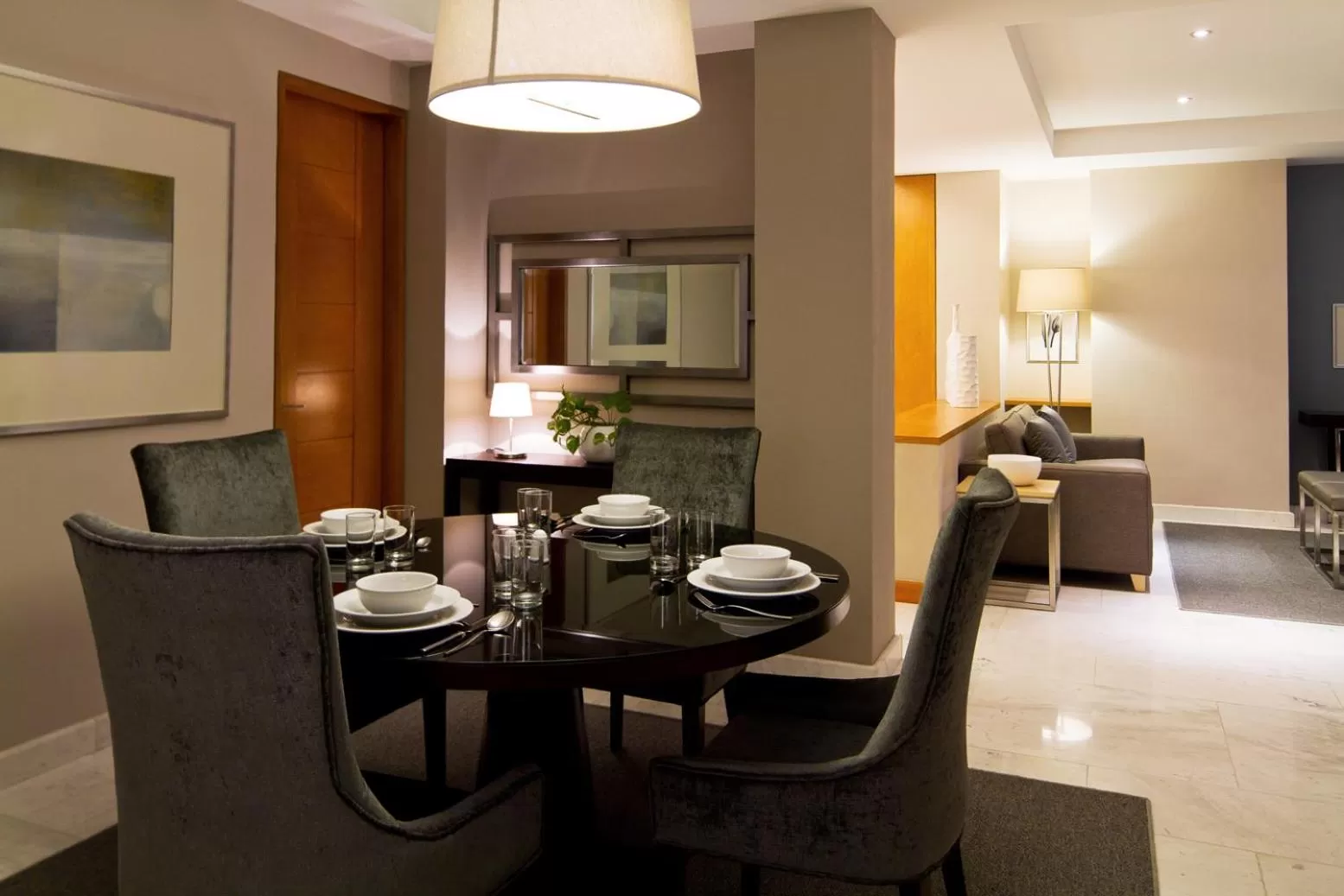 Dining area in Pennsylvania Suites