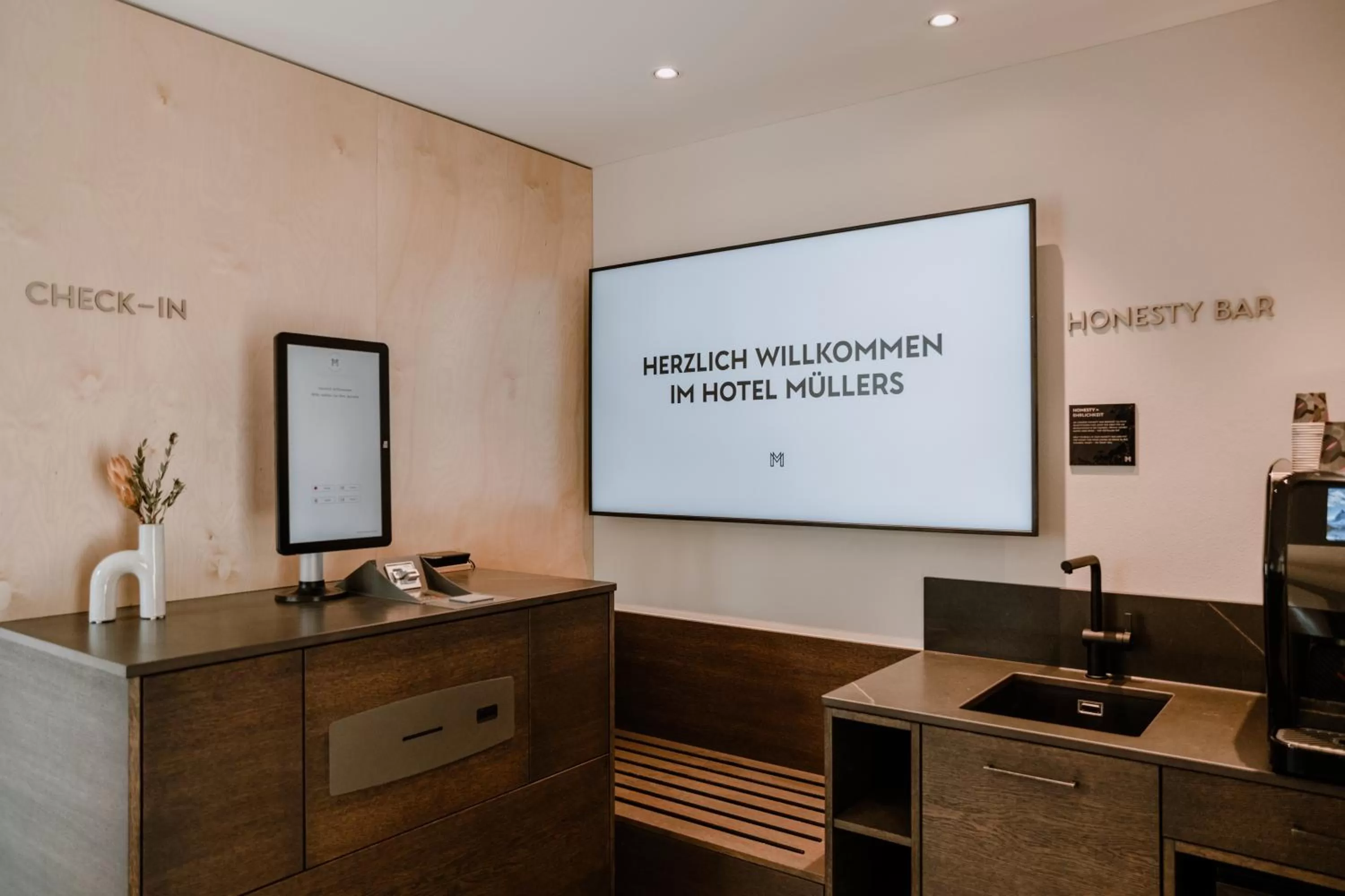 Lobby or reception in Hotel Müllers Self-Check-In