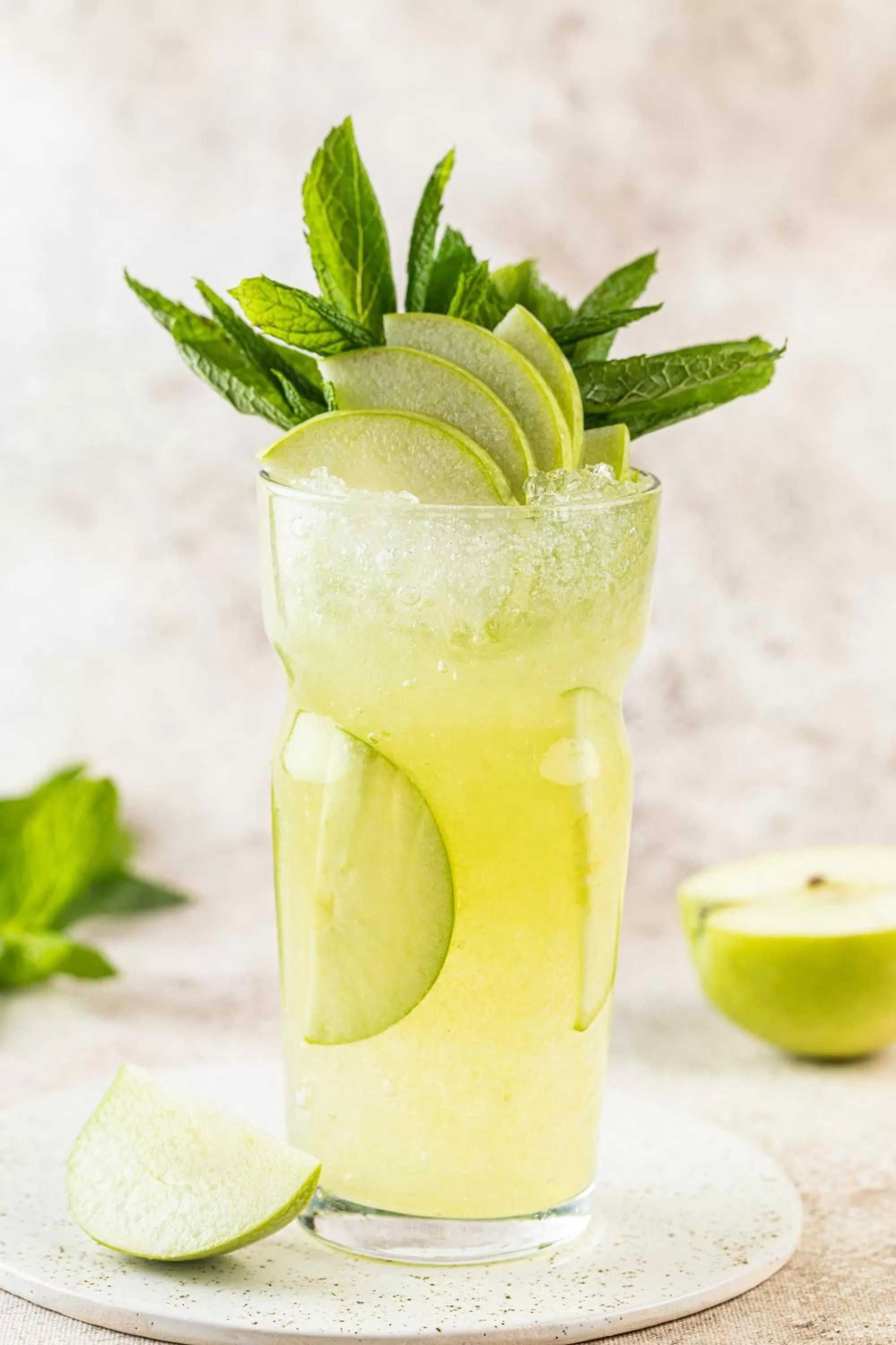 Restaurant/places to eat in Stayso The House Hotel