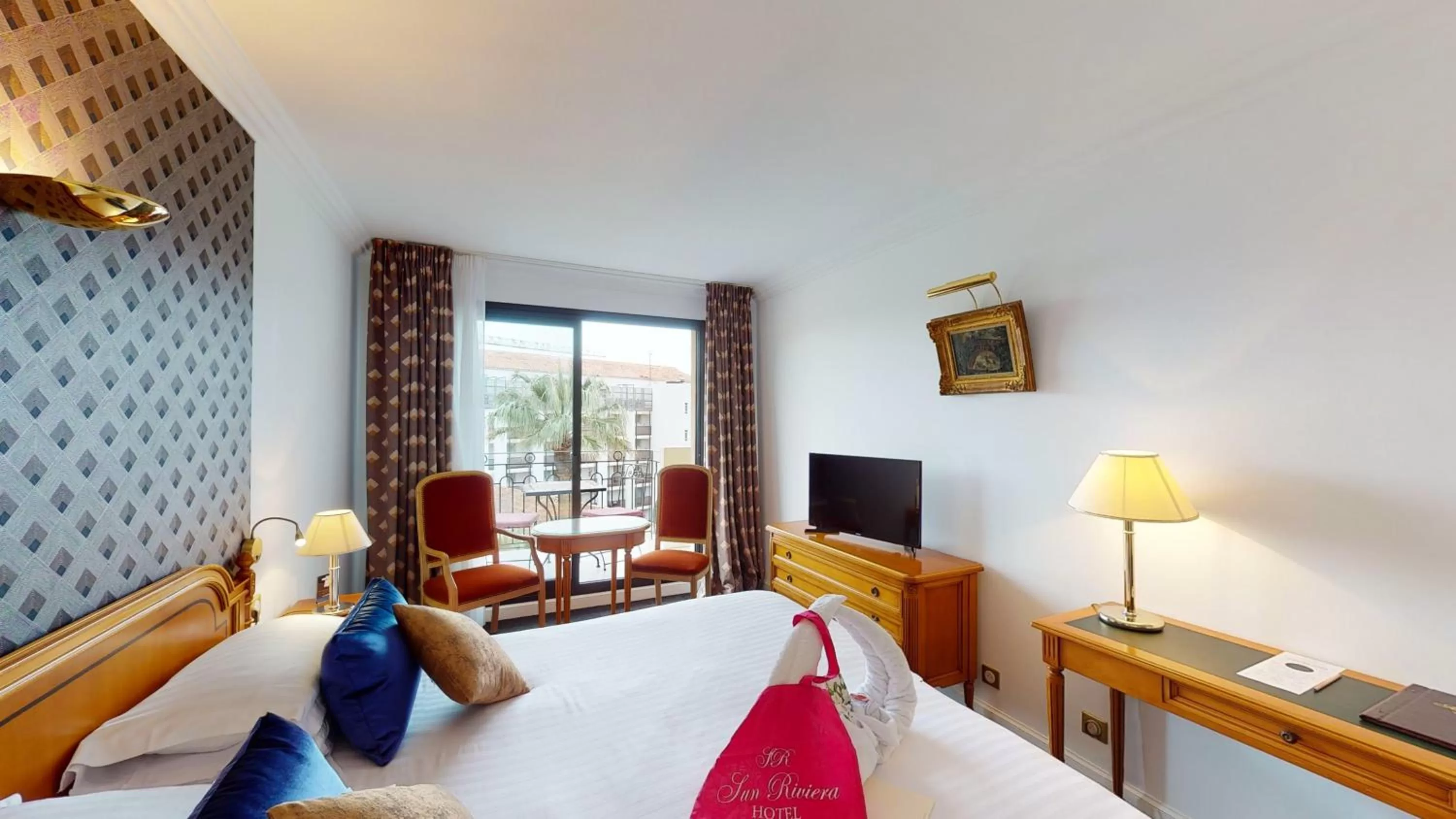 Photo of the whole room, Bed in Sun Riviera Hotel