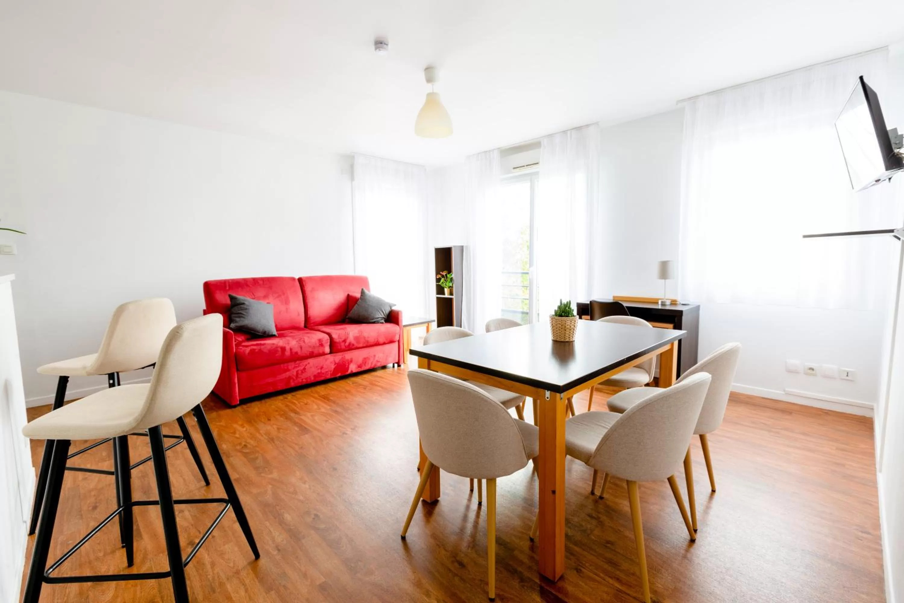 Living room in Cerise Nantes Atlantis