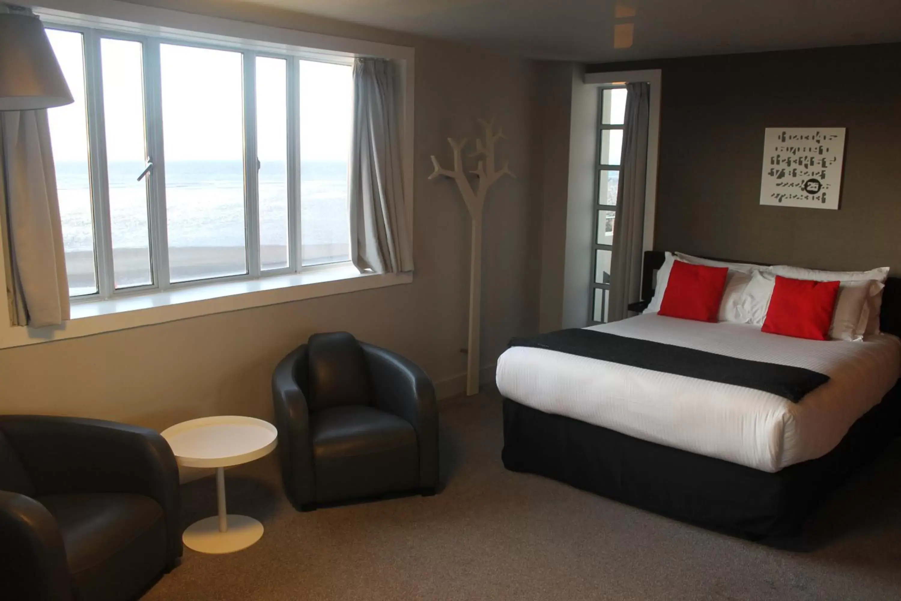 Classic Twin Room with Sea View in The Midland Classic Twin Room with Sea View in The Midland