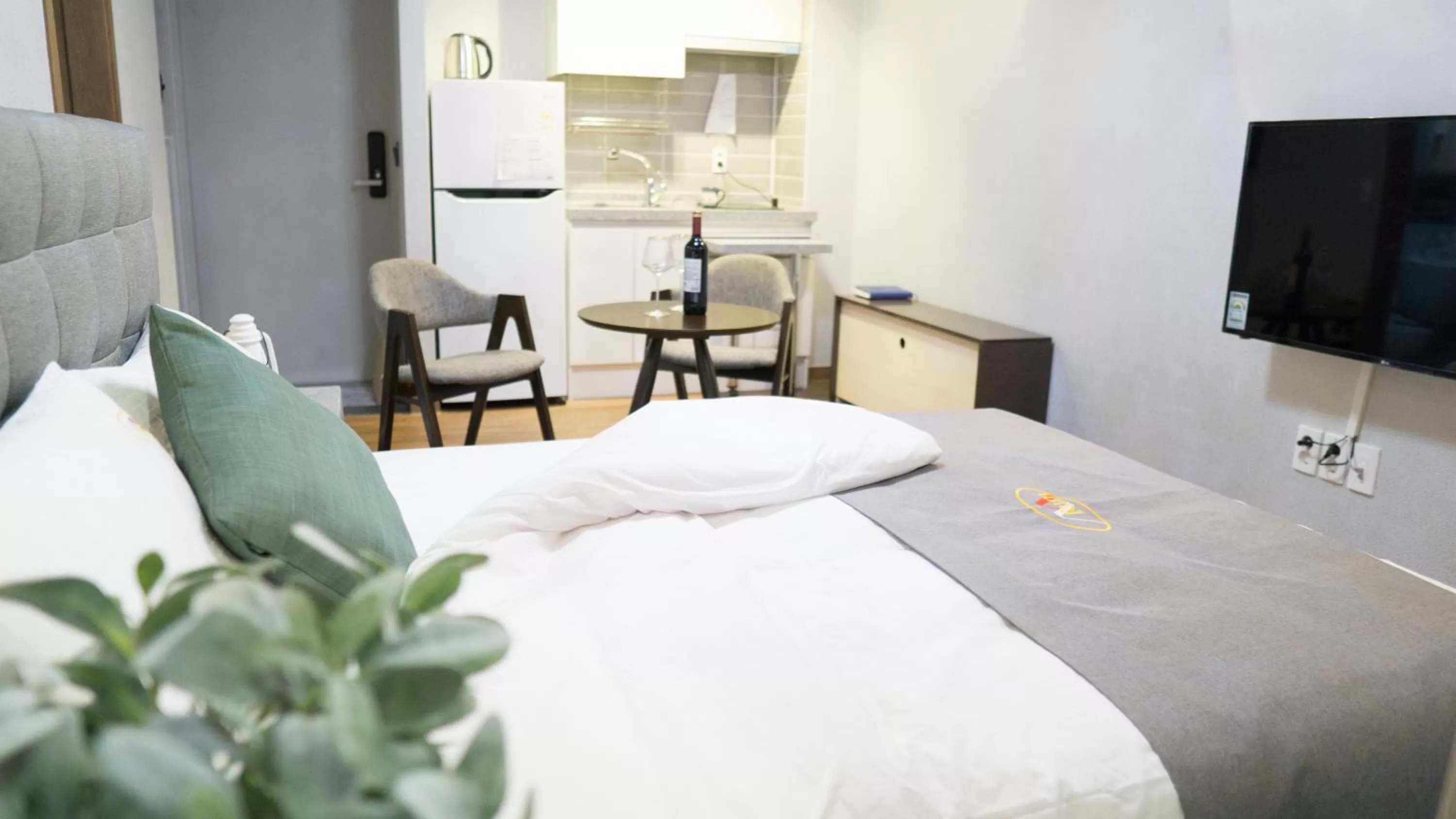 Bed in The Port Hotel Busan