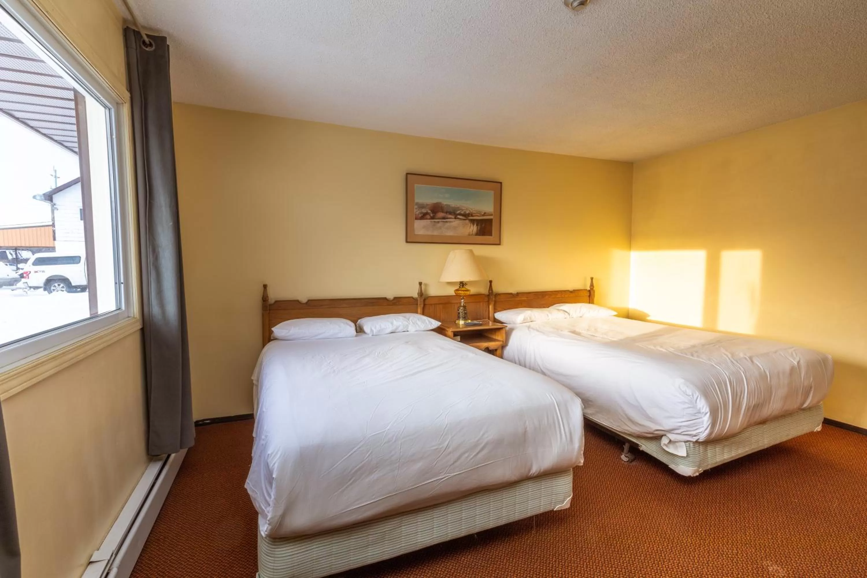 Bed in Englehart Motel