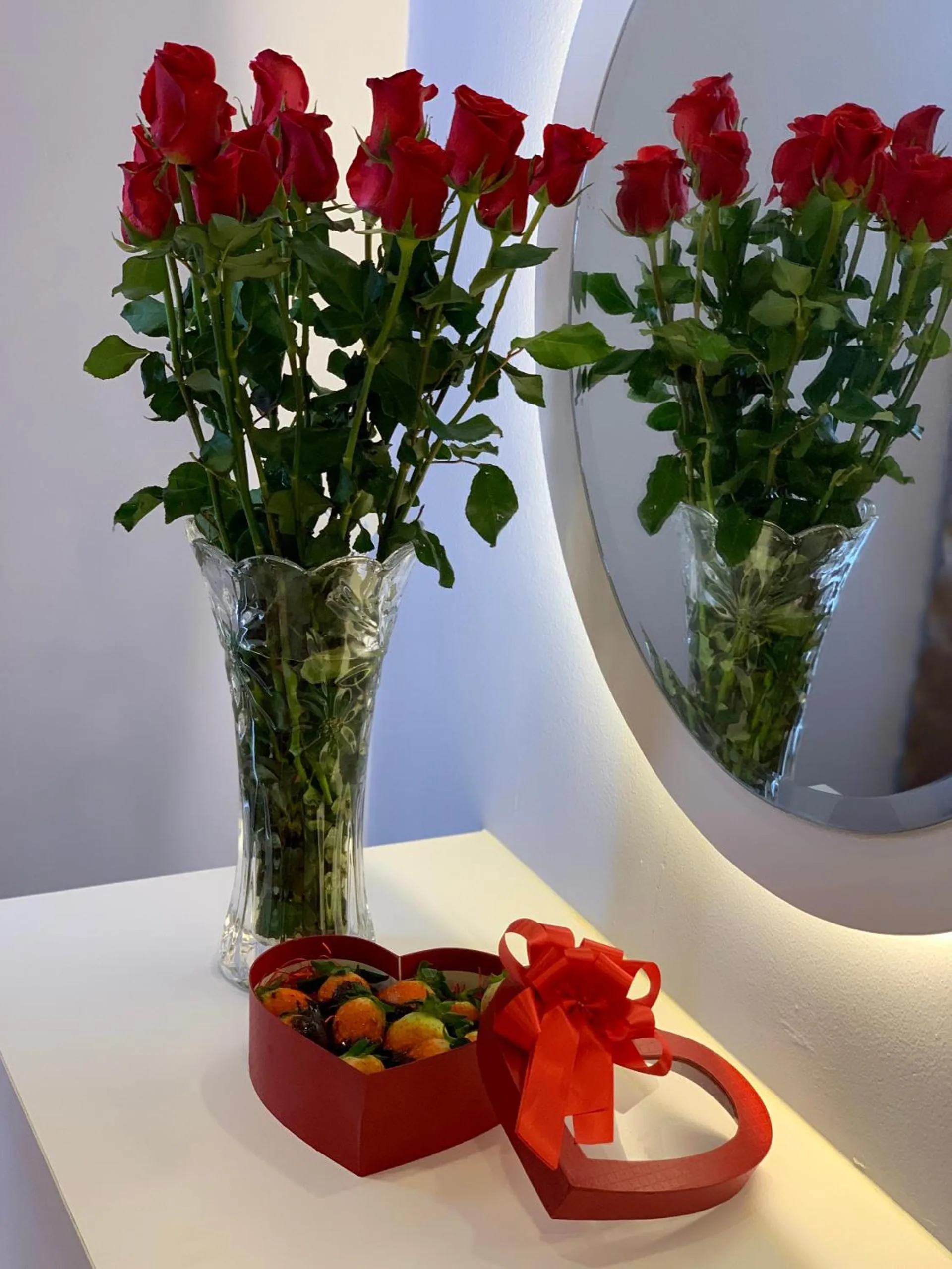 Decorative detail in Ha Noi Hotel near Tan Son Nhat International Airport