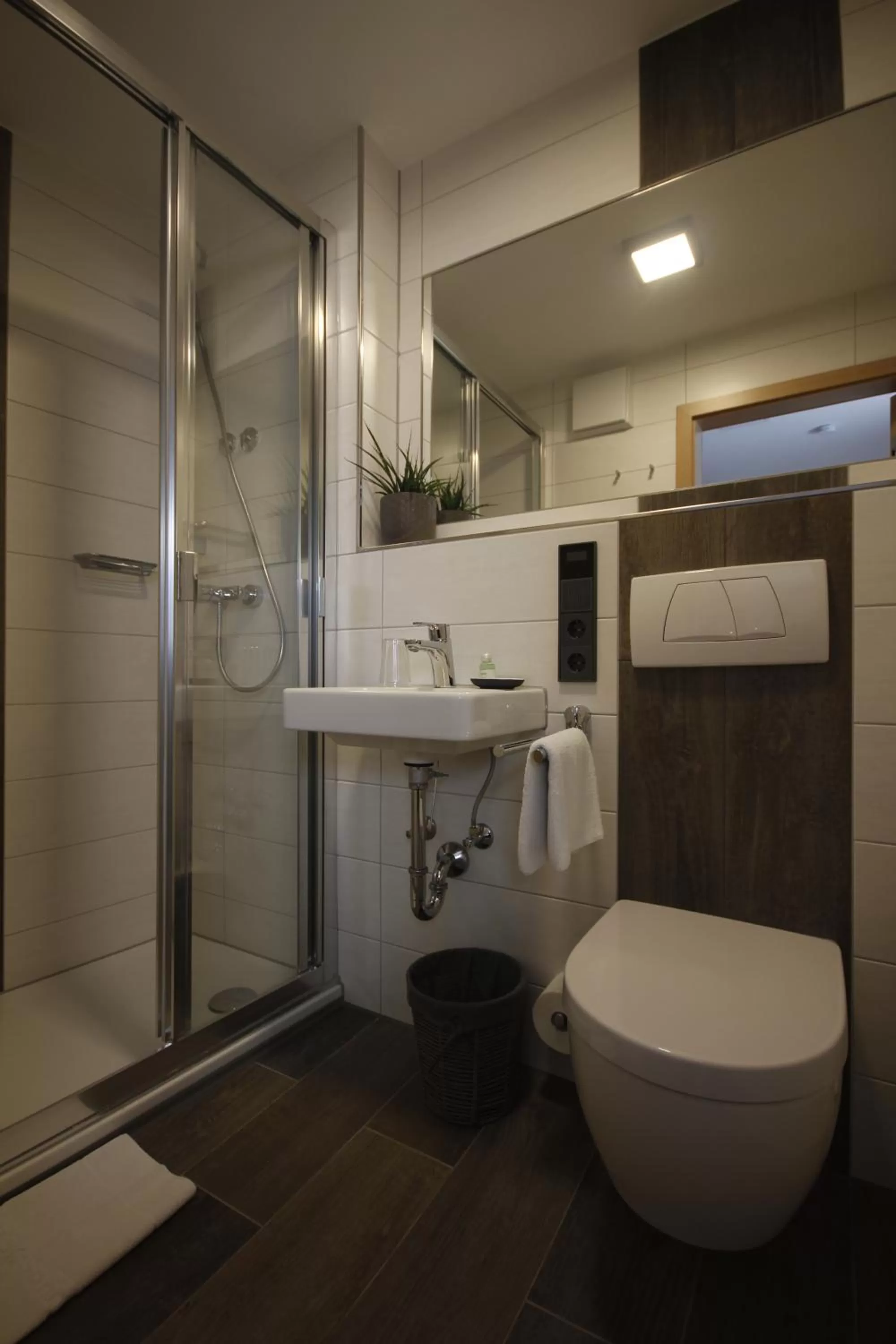 Bathroom in Gästehaus zur Sonne