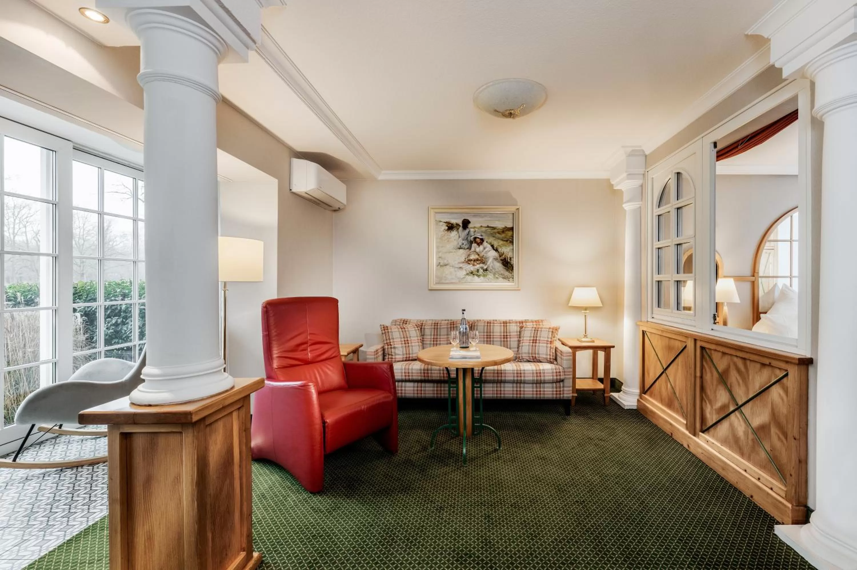 Seating area in Romantik Hotel Jagdhaus Eiden am See